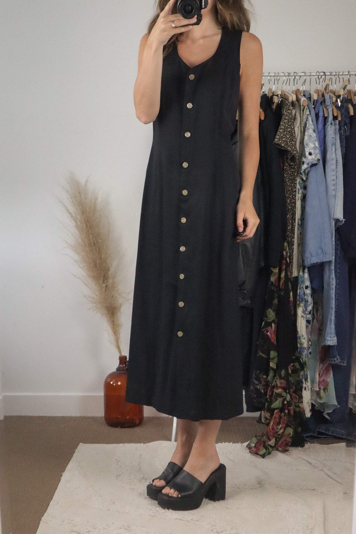 Vintage x Button Down Dress (6/8)