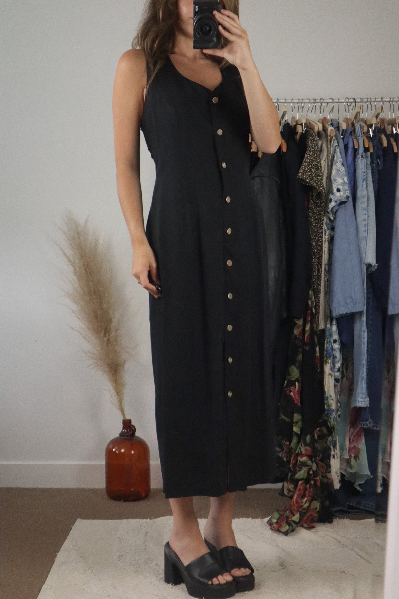 Vintage x Button Down Dress (6/8)