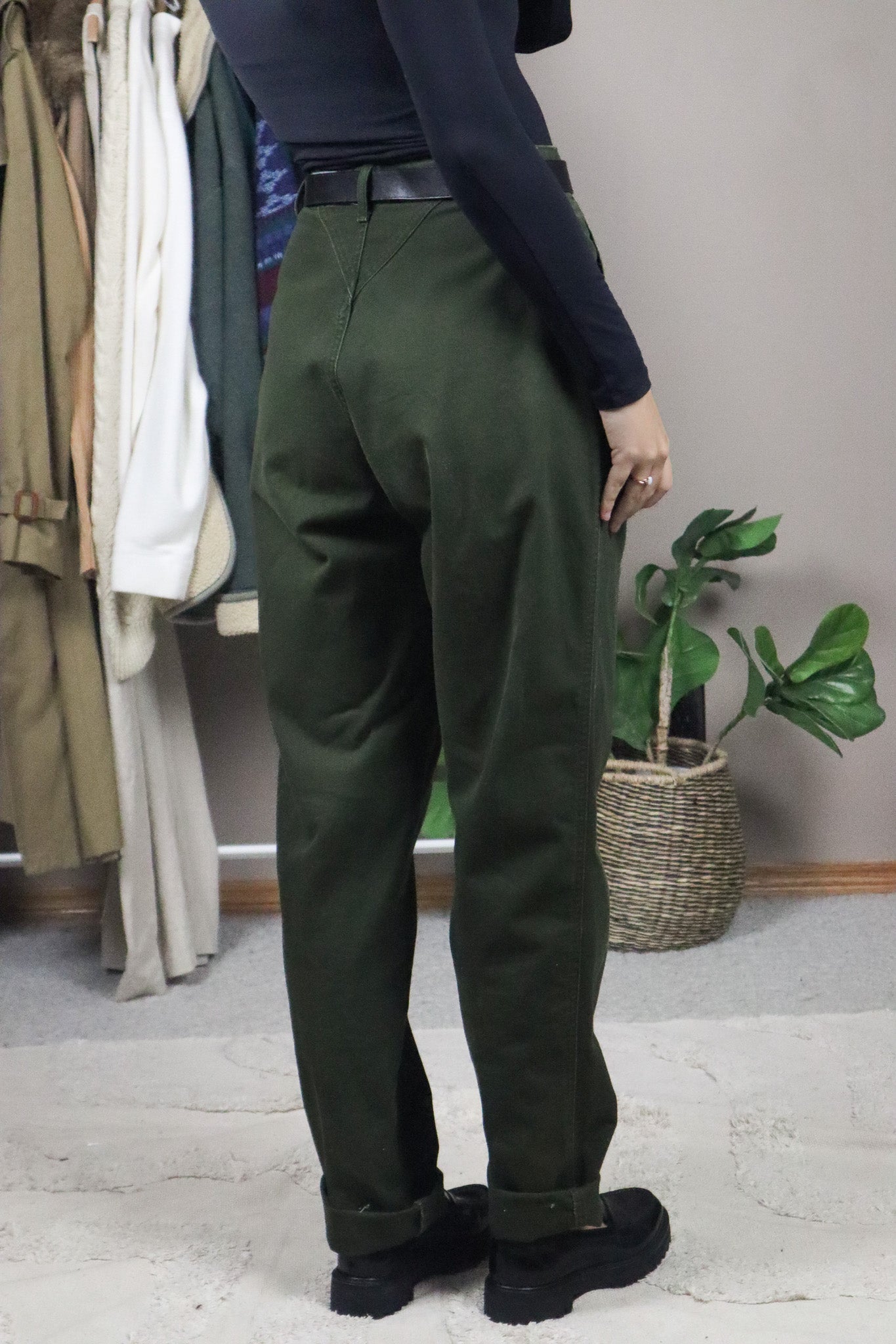 Vintage x Western Style Pleated Pants (6)