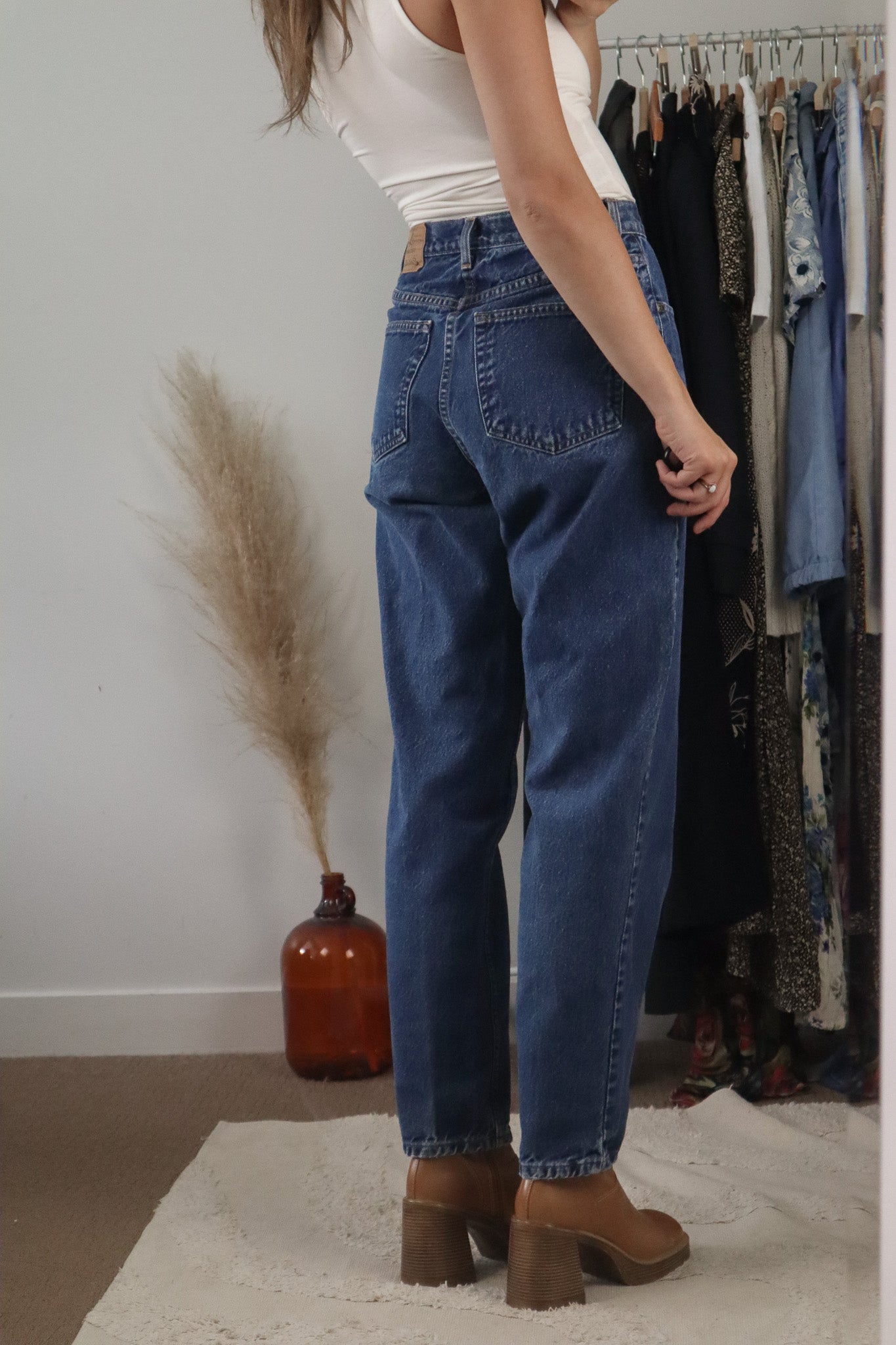 Vintage x Mom Jeans (4)