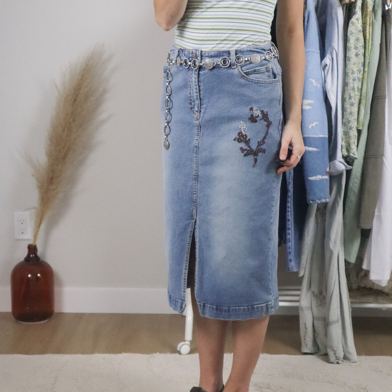 Vintage x Denim Embroidered Denim Midi Skirt (6)