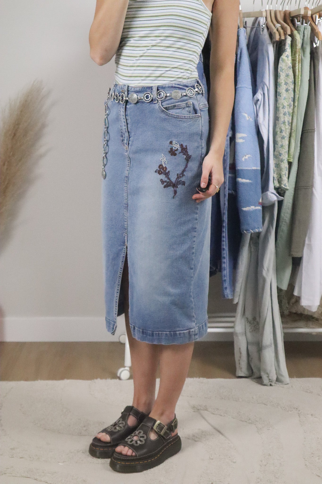 Vintage x Denim Embroidered Denim Midi Skirt (6)