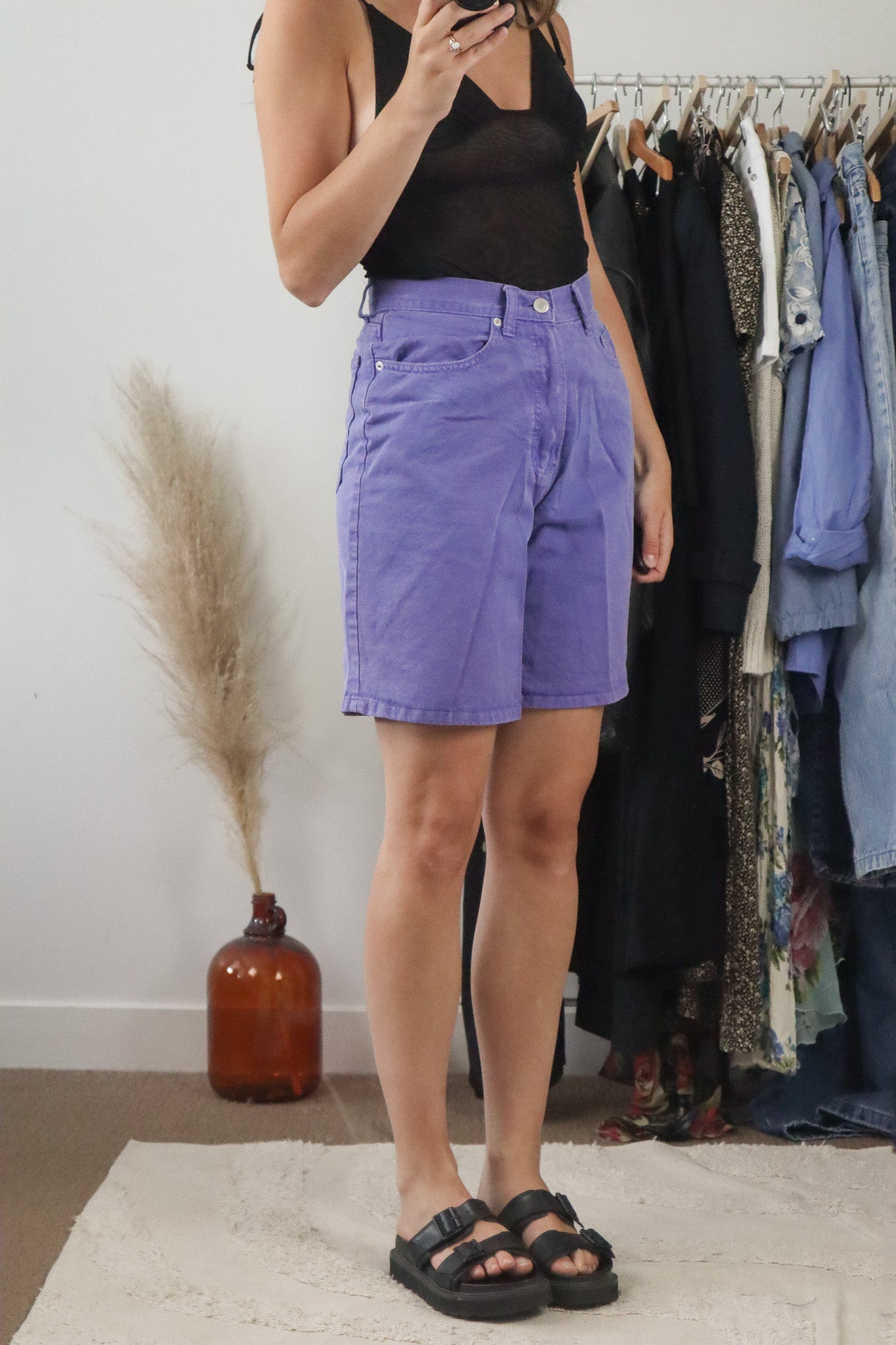 Vintage x Mom Shorts (2/4)