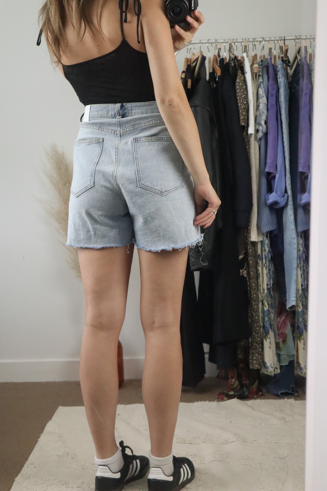 Modern x Shorts (30/31)