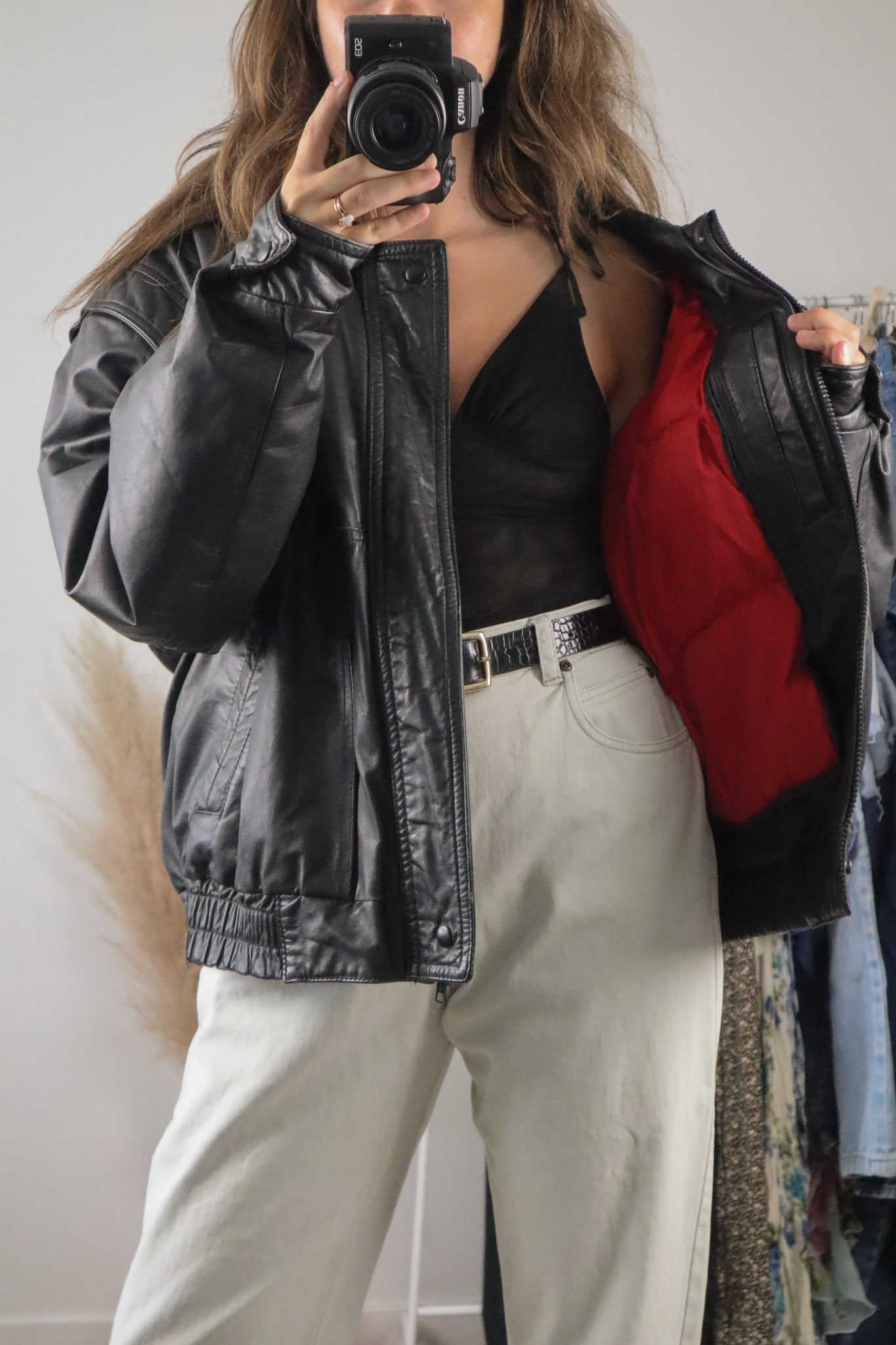 Made in Canada x Vintage x Leather Jacket w/ Down Lining (L/XL)