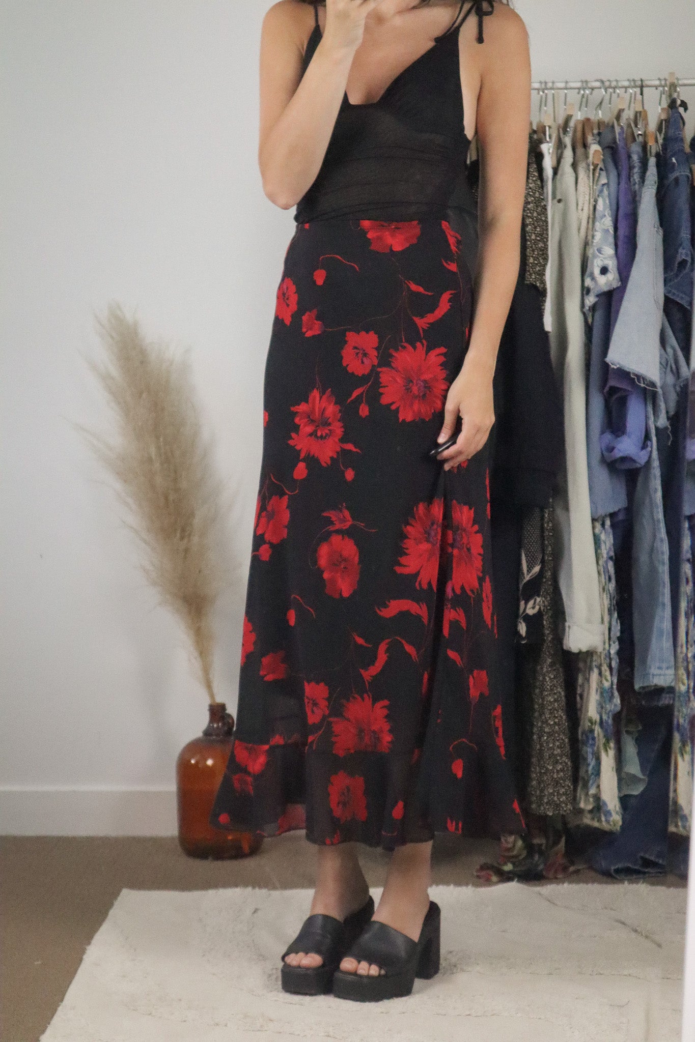 Made in USA x Vintage x Floral Maxi Skirt (8)