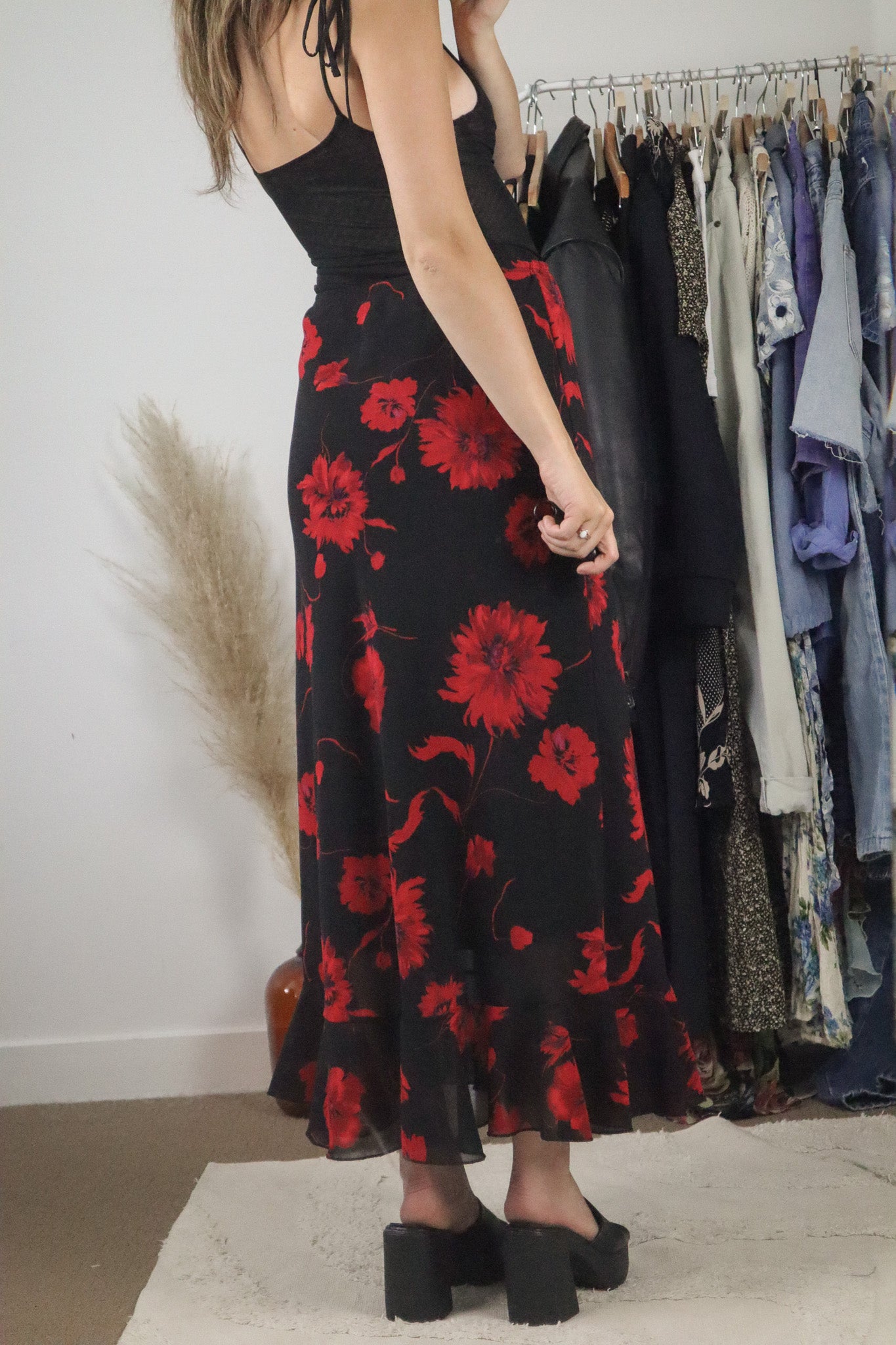 Made in USA x Vintage x Floral Maxi Skirt (8)