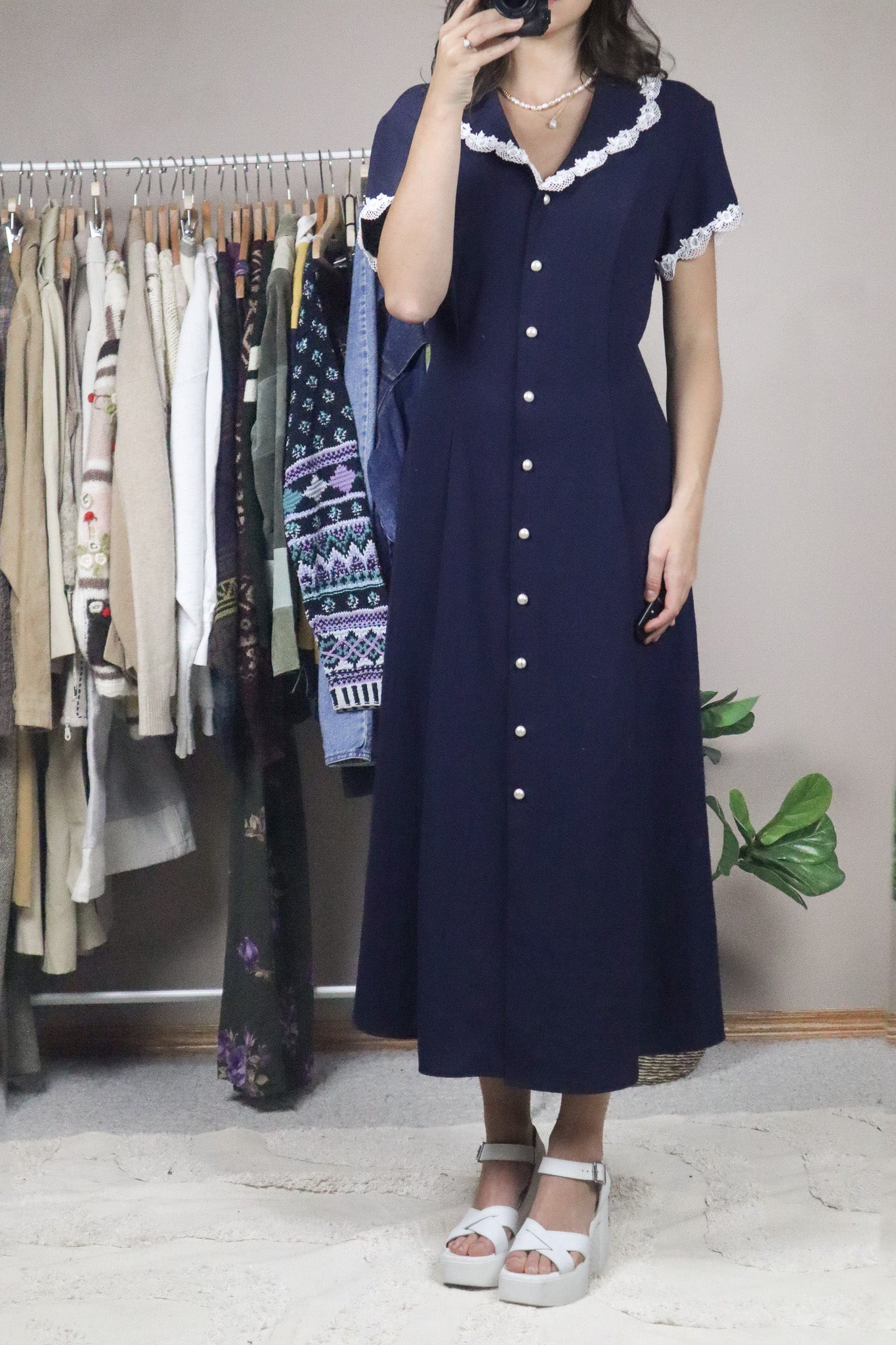 Made in Canada x Vintage x Collared Maxi Dress (8)