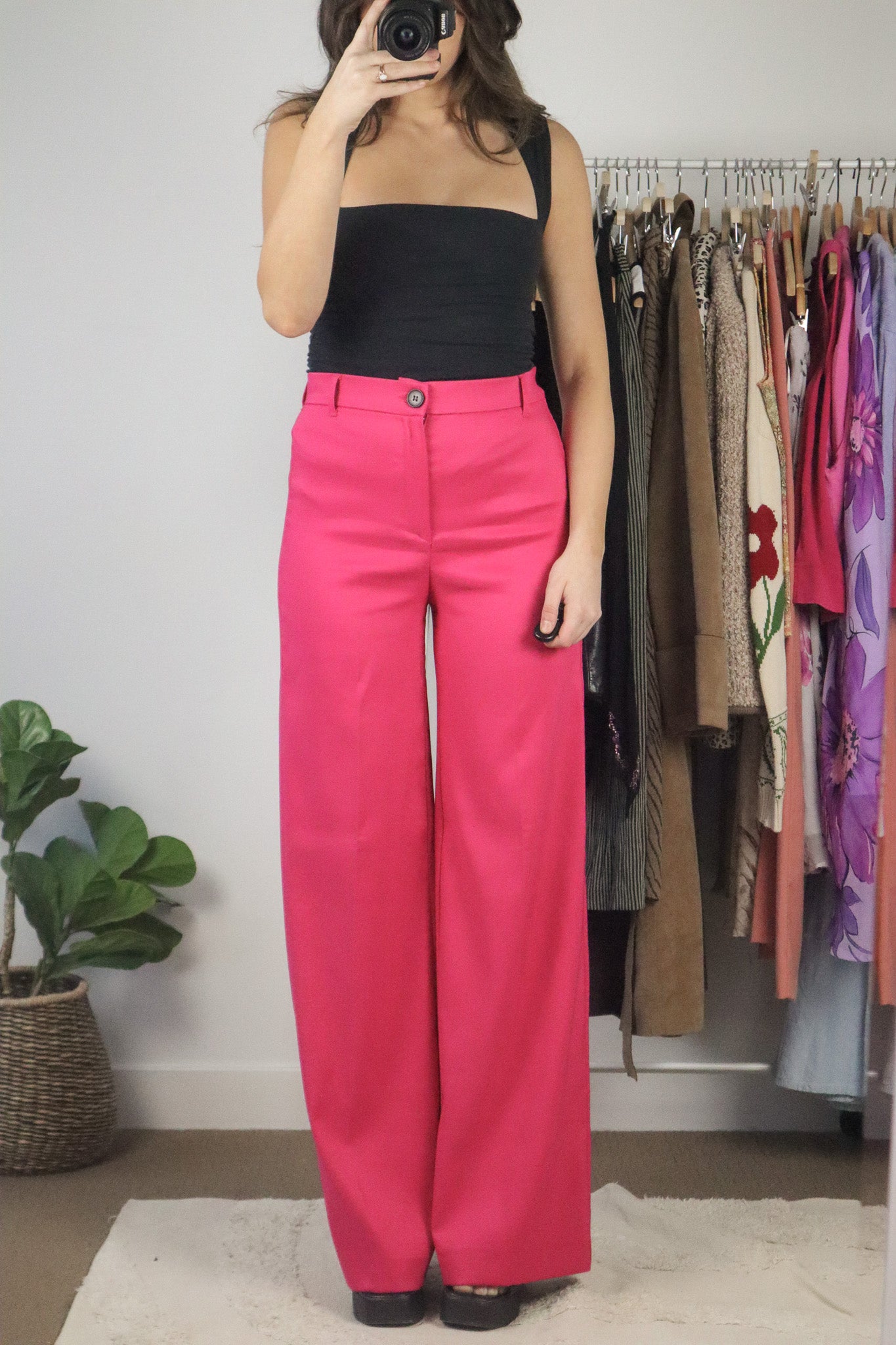 Modern x Wide-Leg Pants (S)