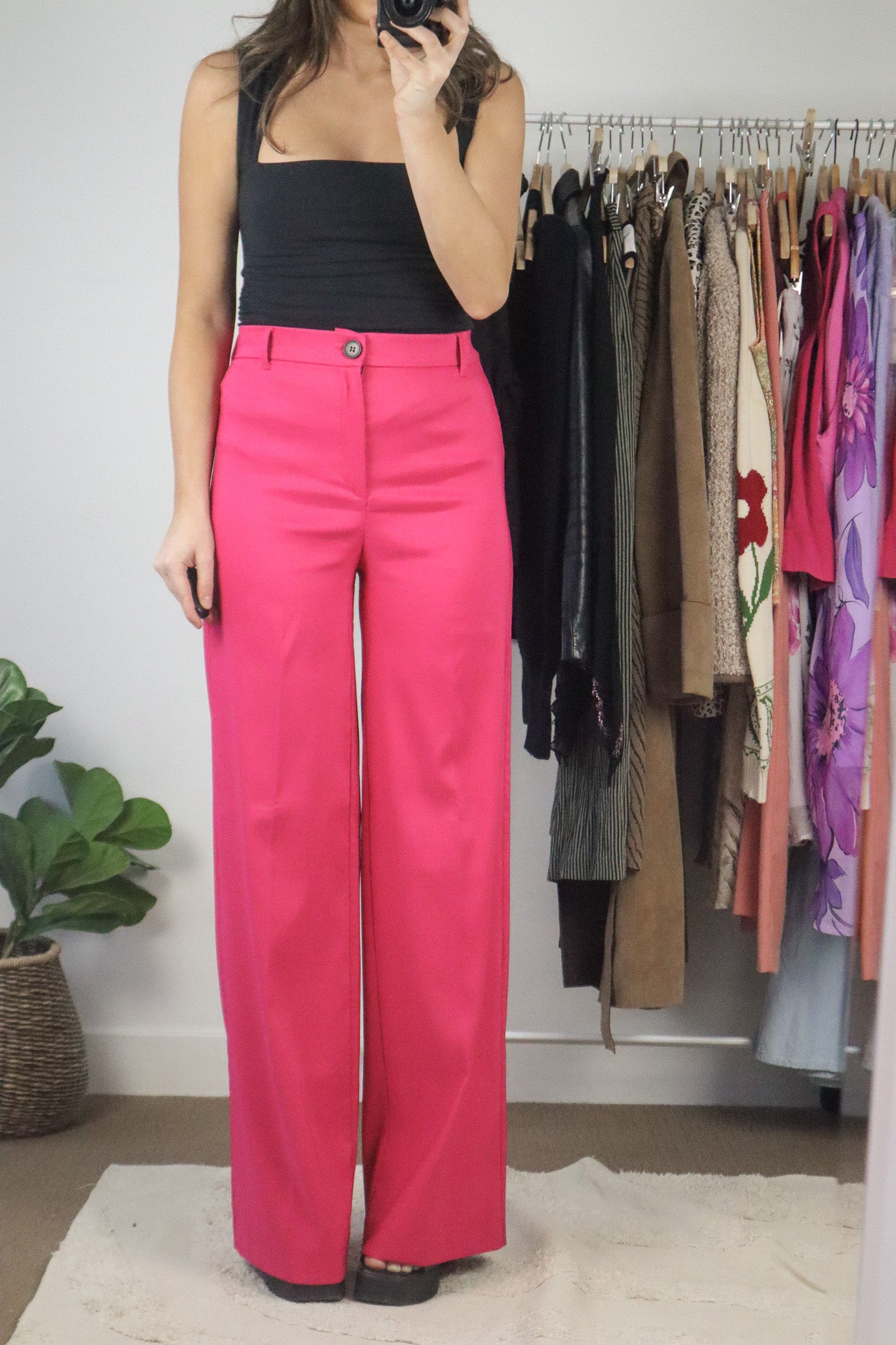 Modern x Wide-Leg Pants (S)