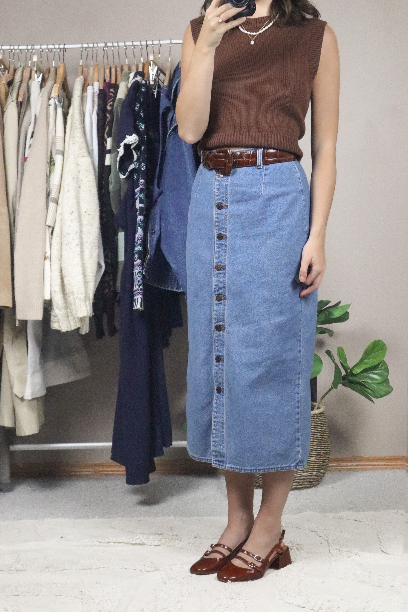 Made in Canada x Vintage x Denim Button Skirt (2/4)
