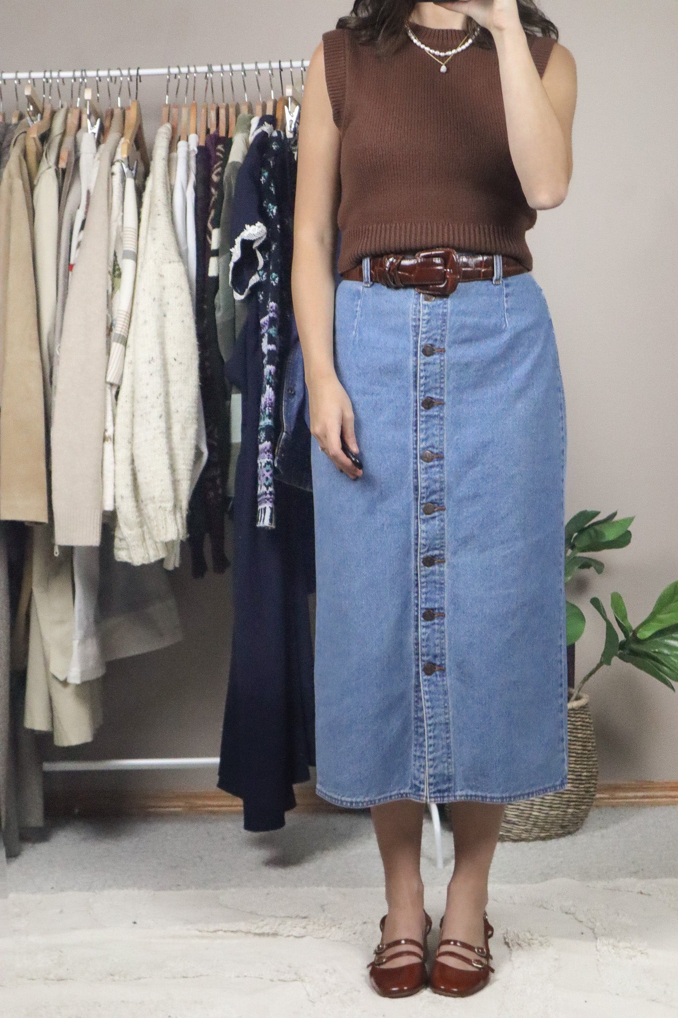 Made in Canada x Vintage x Denim Button Skirt (2/4)