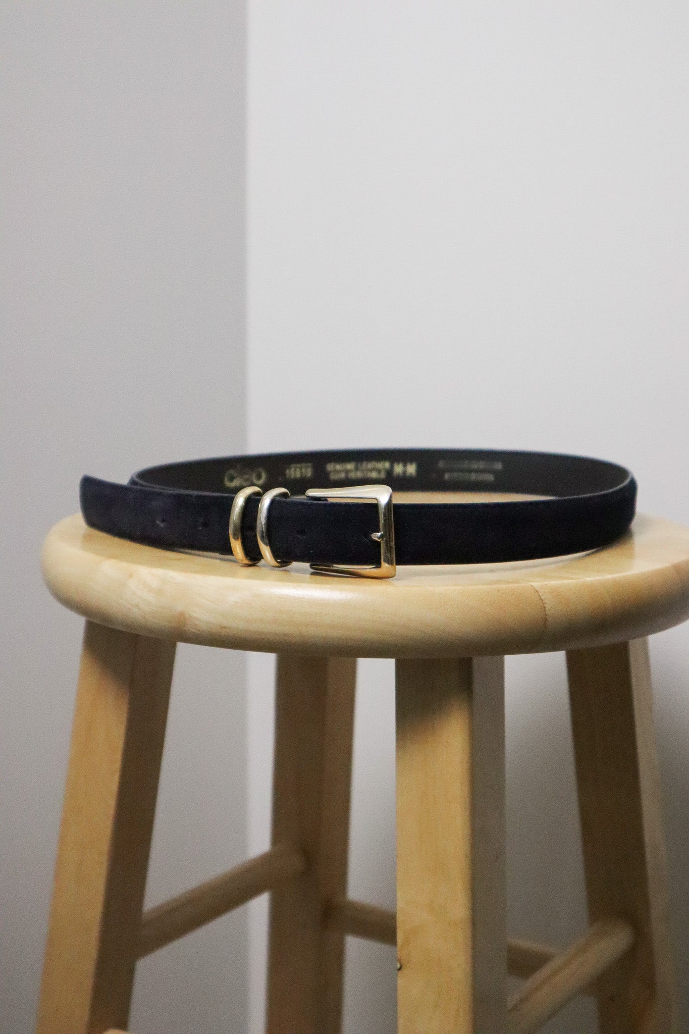Made in Canada x Vintage x Suede Belt (S/M)