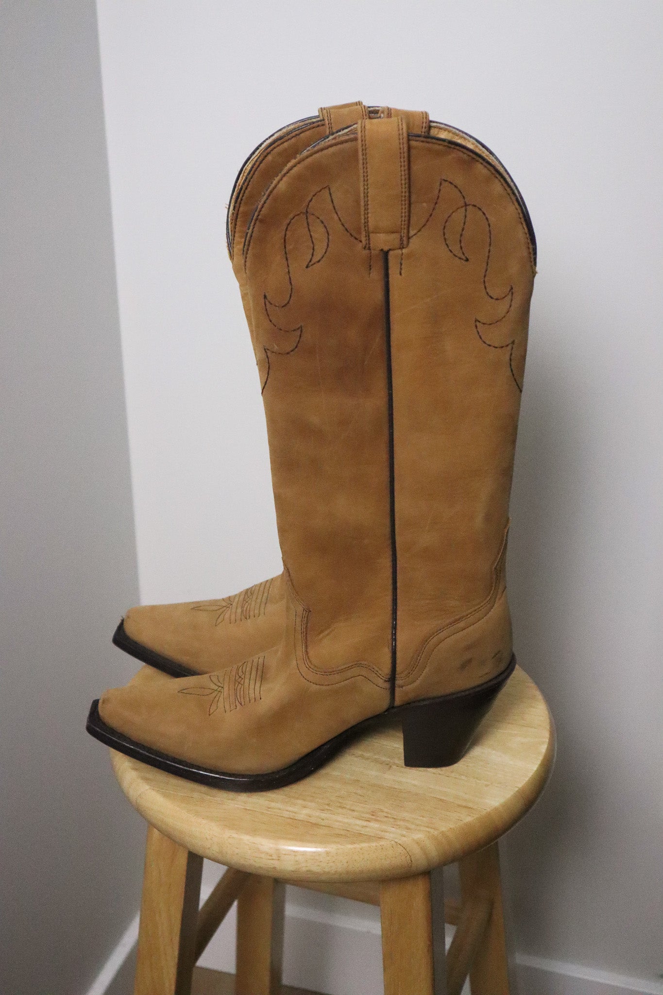 Vintage x Suede Knee High Cowboy Boots (7)