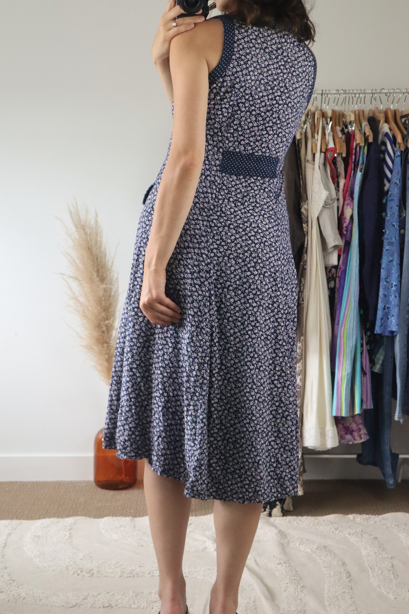 Vintage x Button-Down Floral Midi-Dress (6)
