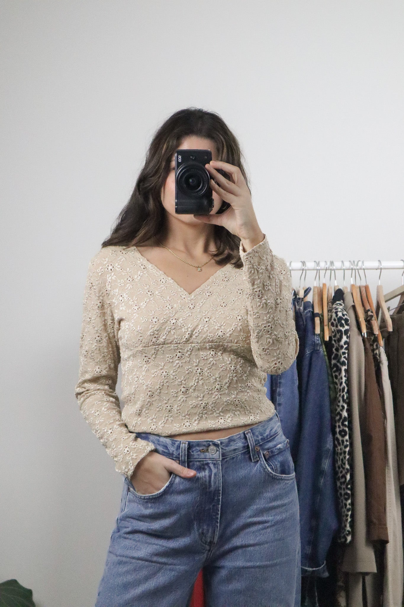 Made in Canada x Vintage x Lace/Eyelet Long-Sleeve (M/L)
