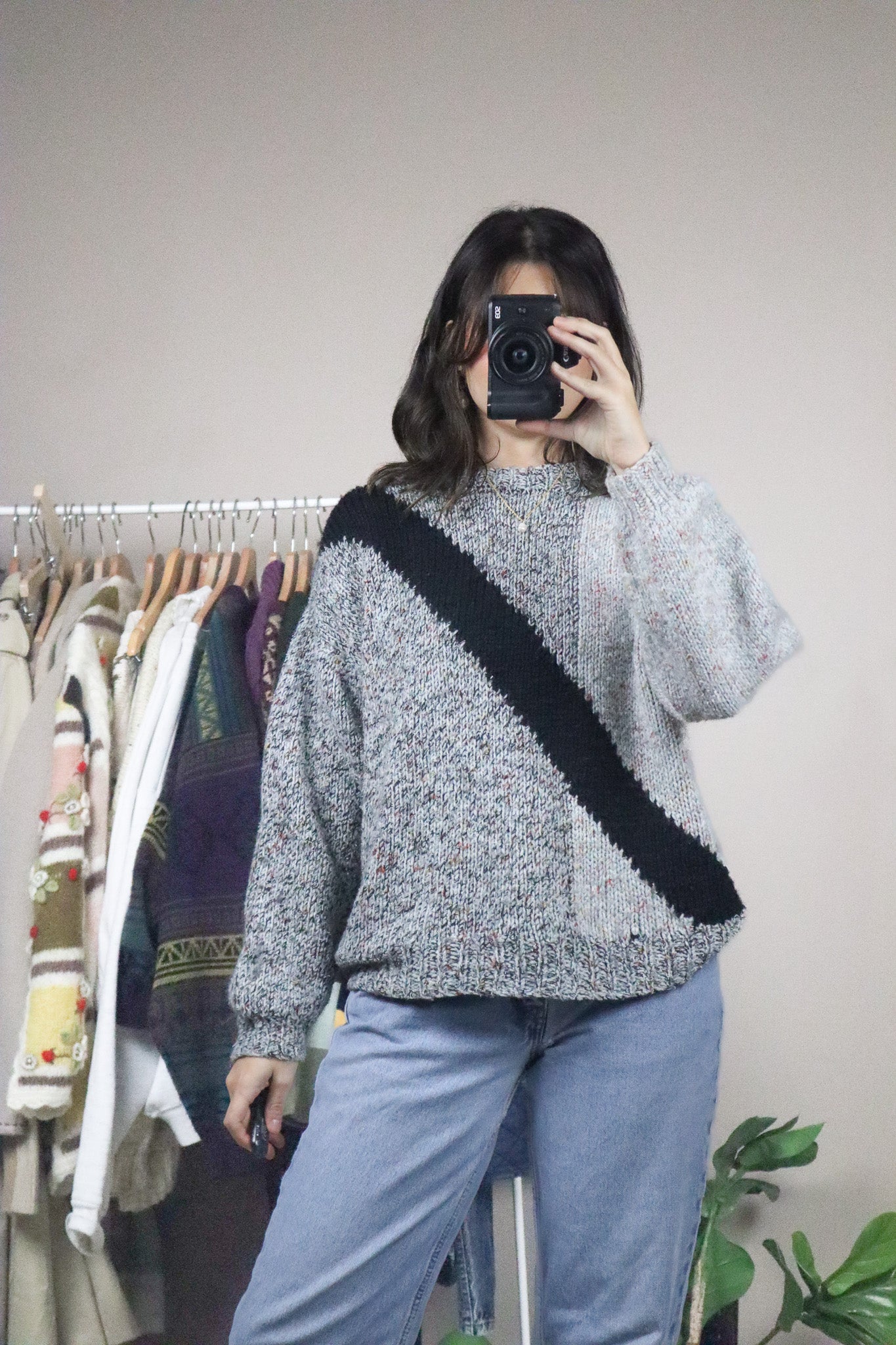 Vintage x Handknit Pattered Sweater (M)