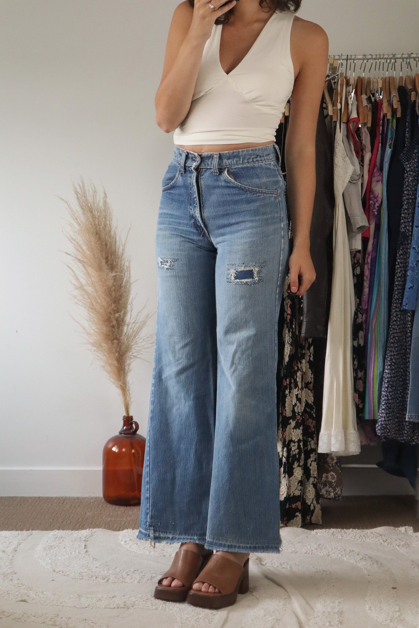 Vintage x Orange Tab Wide-Leg Levi's (2)
