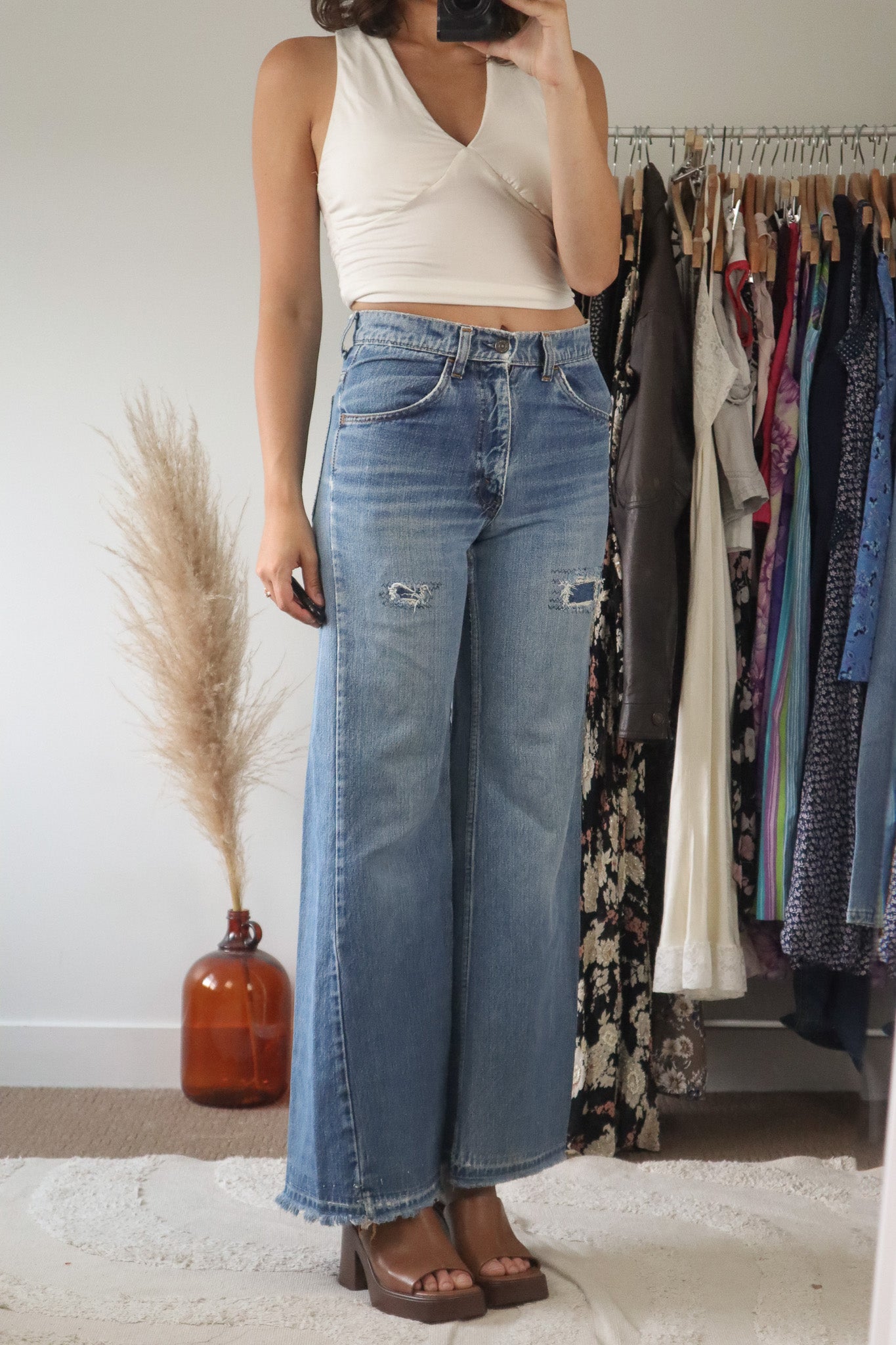 Vintage x Orange Tab Wide-Leg Levi's (2)