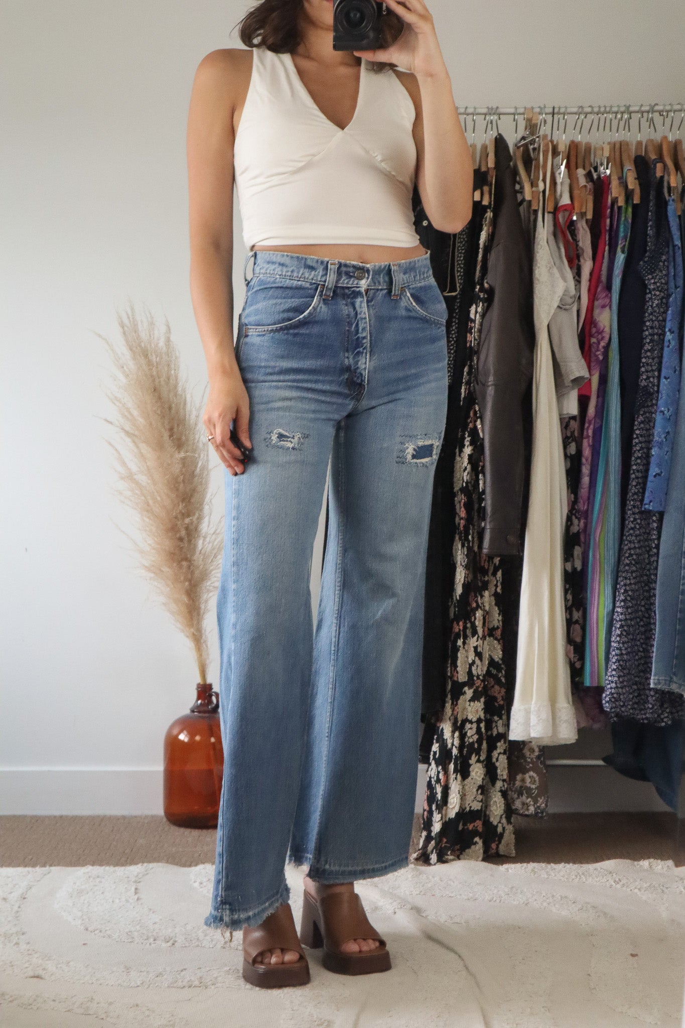 Vintage x Orange Tab Wide-Leg Levi's (2)