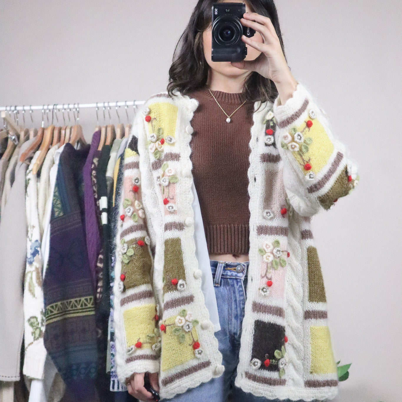 Hand Knit x Wool Blend Knit Beaded Cardigan (M/L)