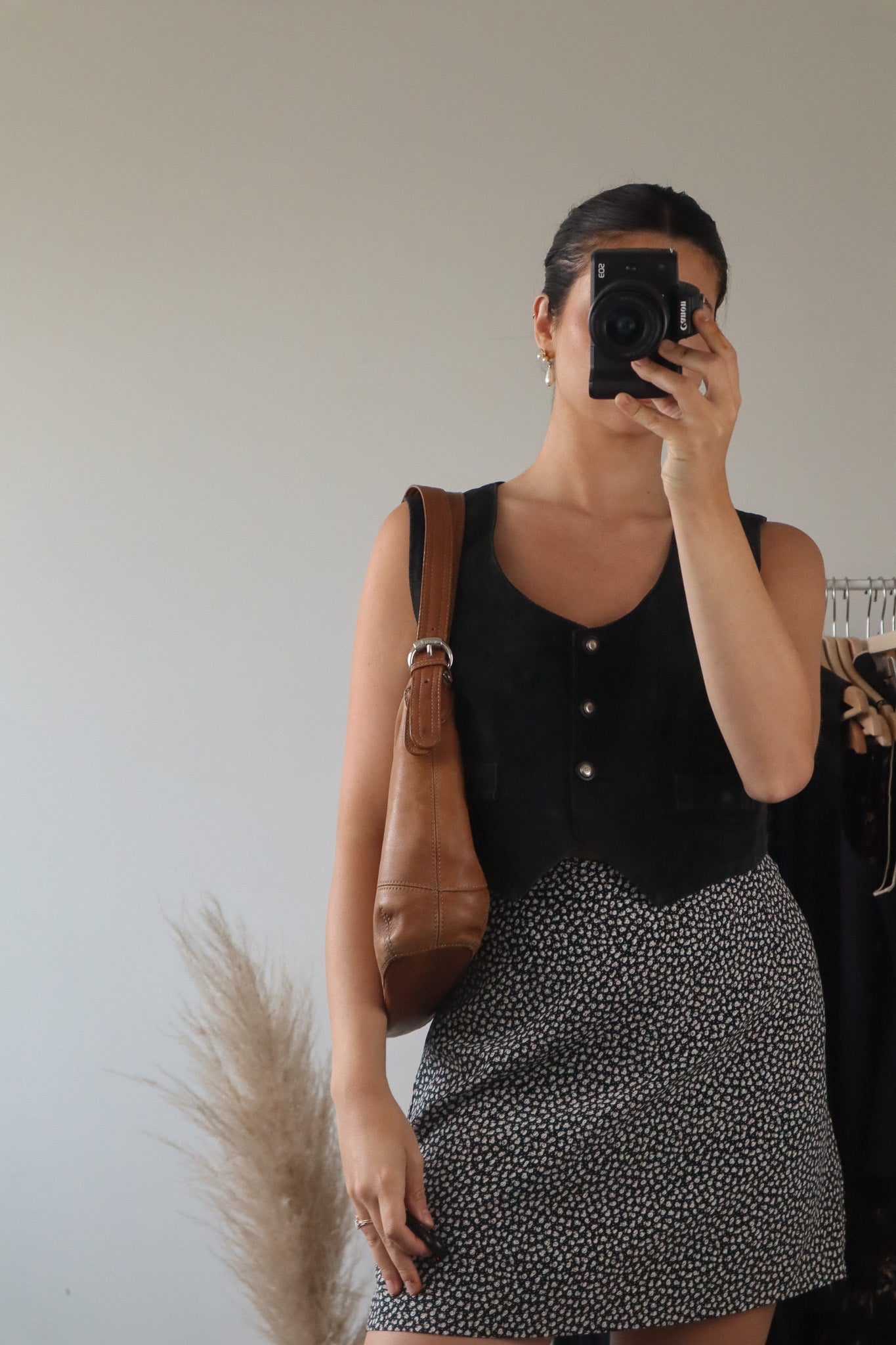 Vintage x Shoulder/Cross-Body Leather Purse