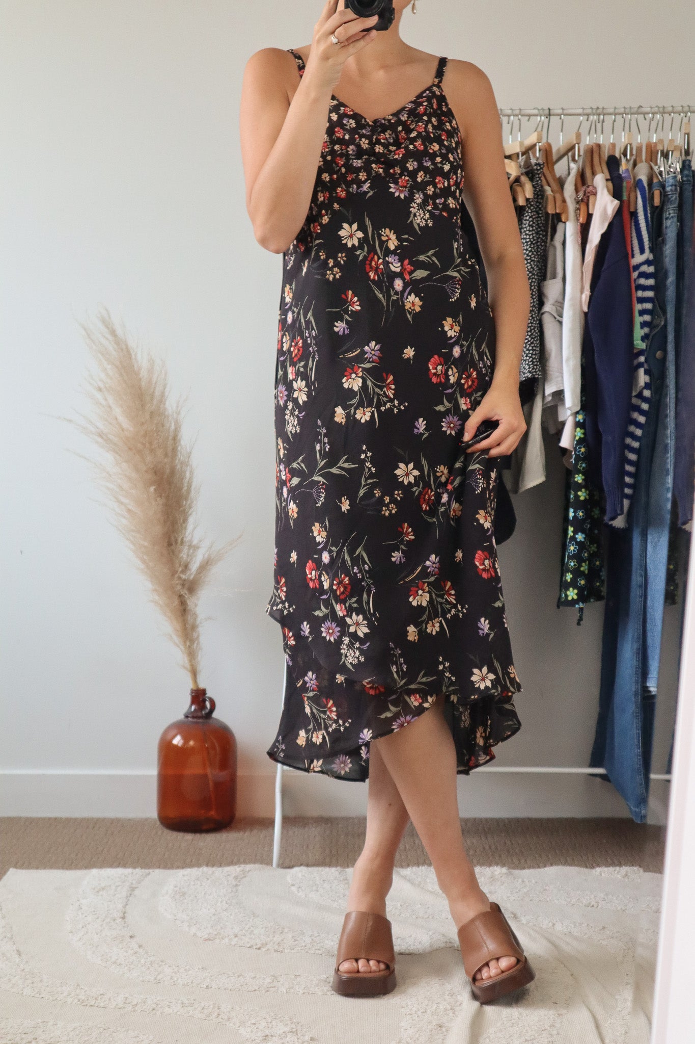 Made in Canada x Vintage x Floral Midi Dress (6/8)