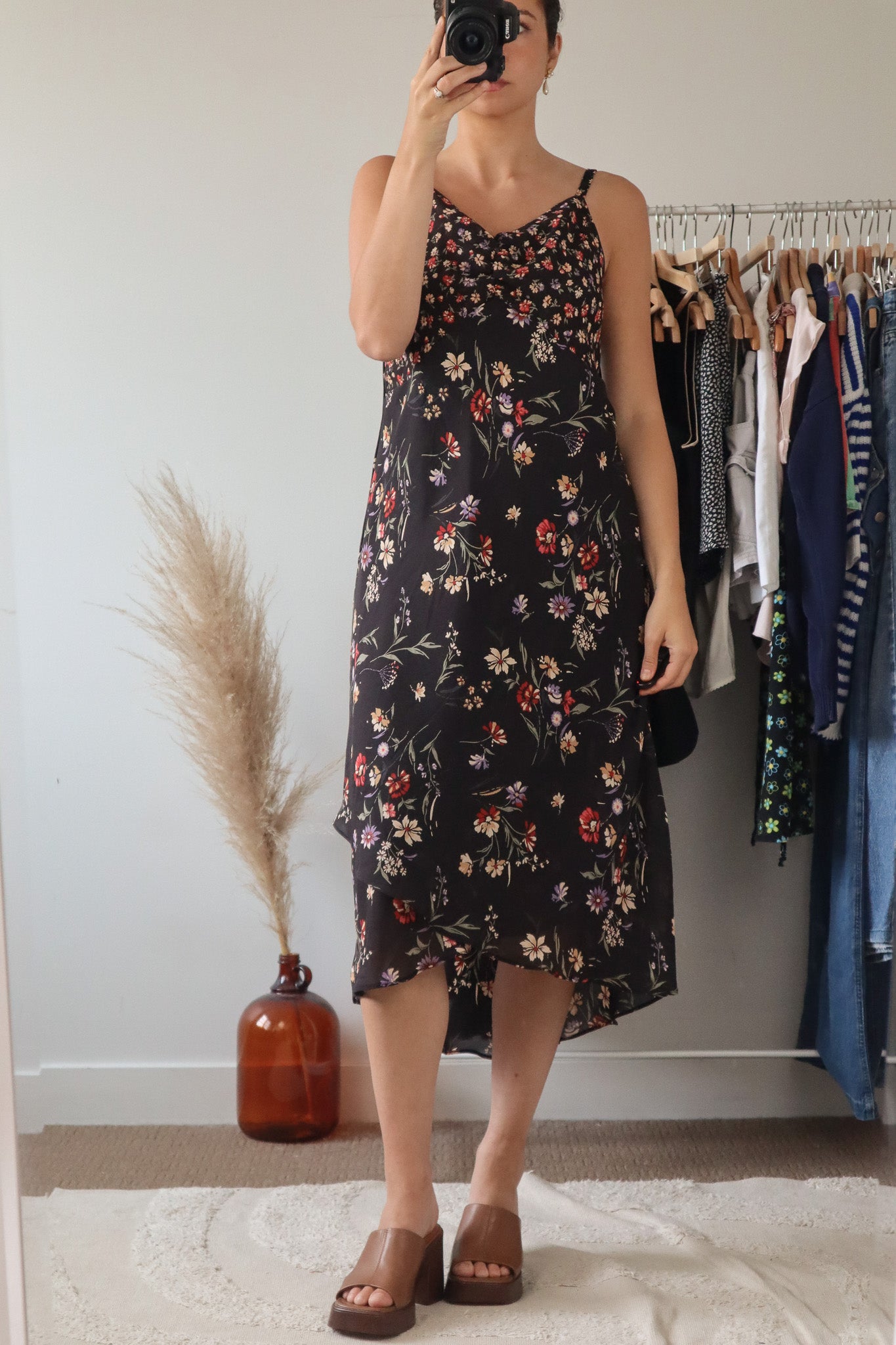 Made in Canada x Vintage x Floral Midi Dress (6/8)