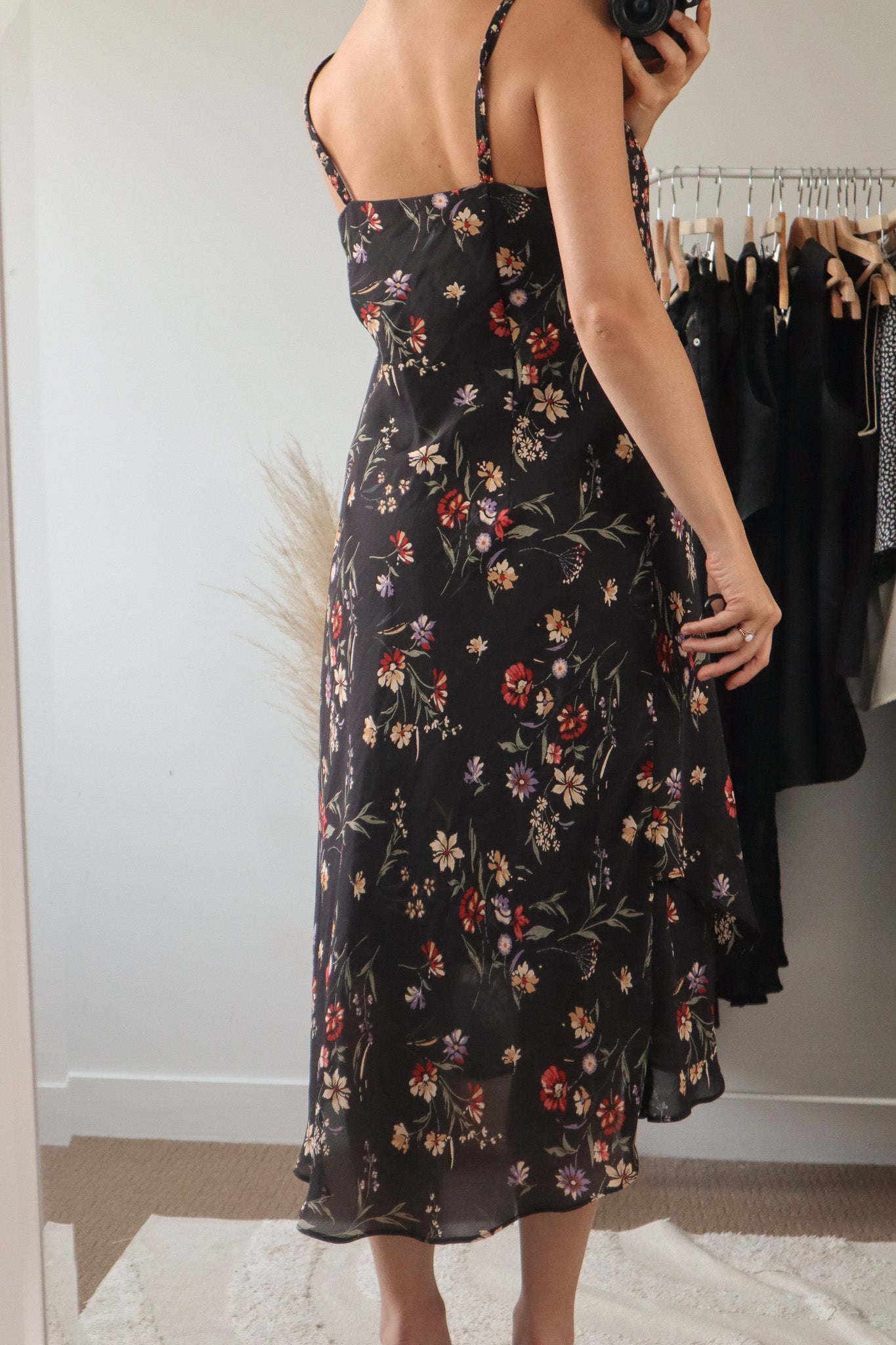 Made in Canada x Vintage x Floral Midi Dress (6/8)