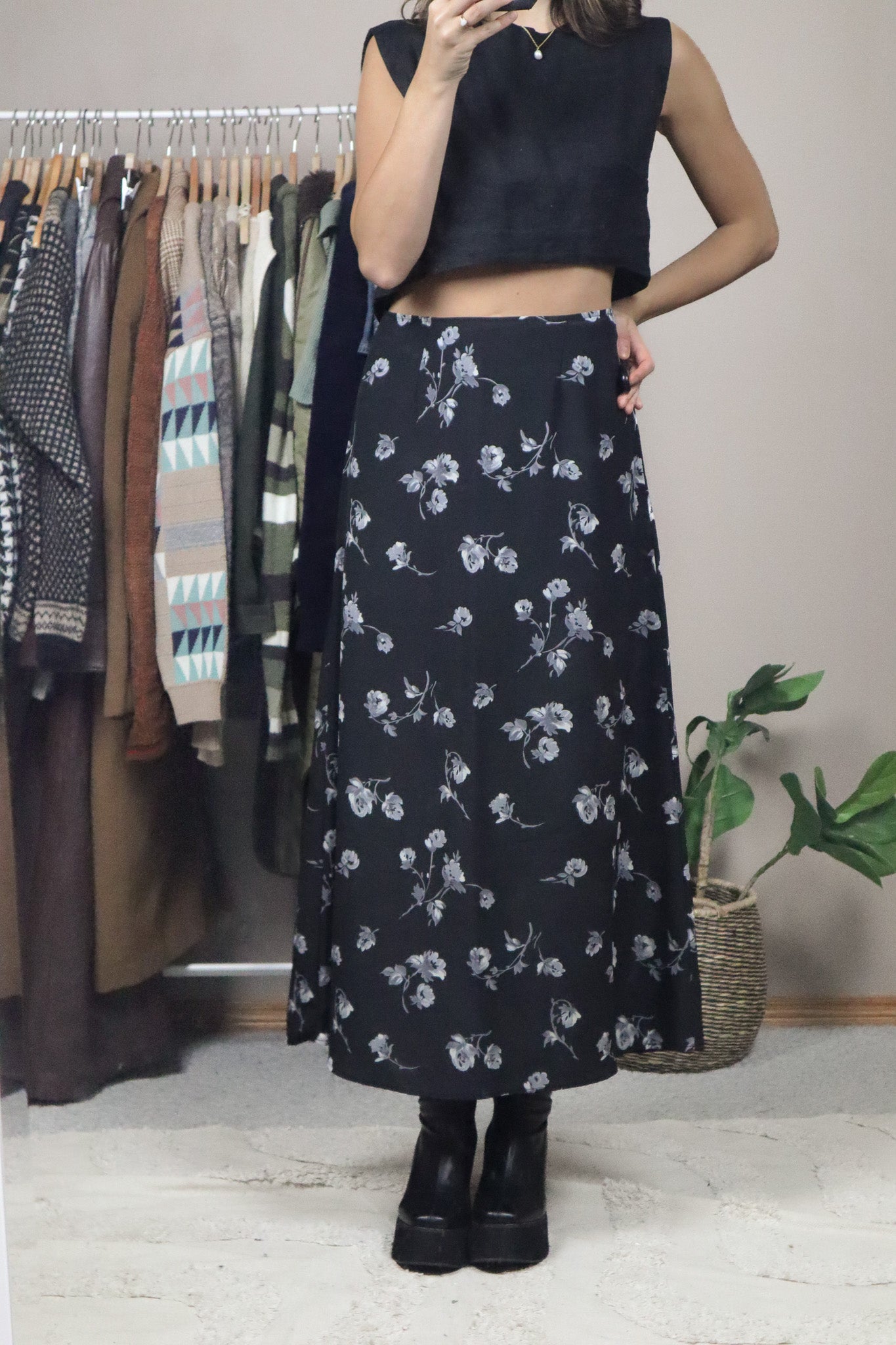 Made in Canada x Vintage x Floral Maxi Skirt (6)