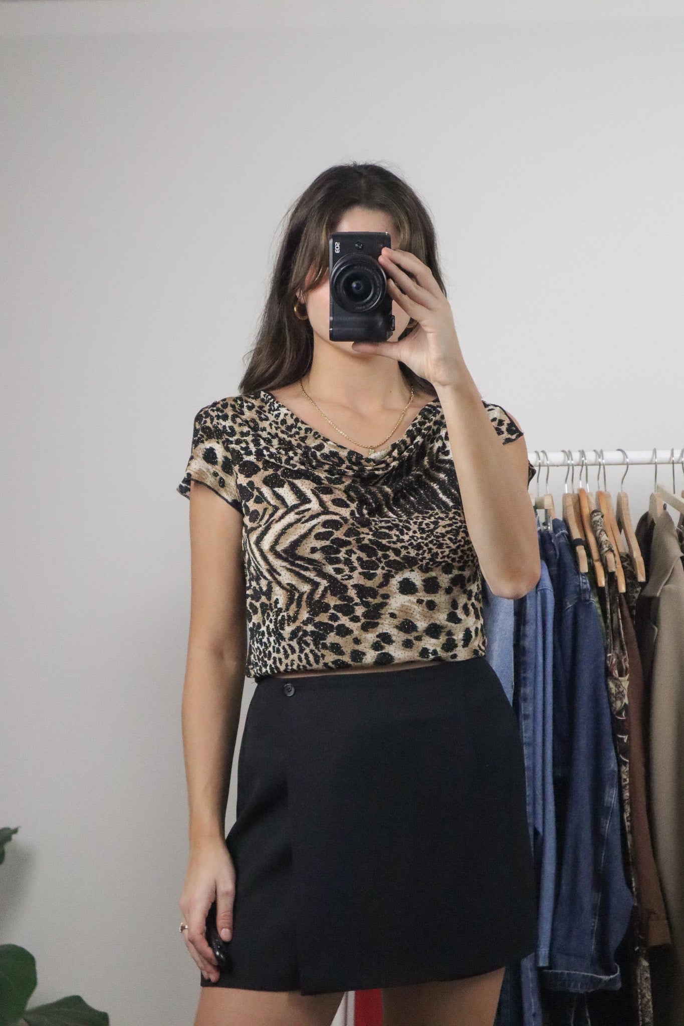 Made in USA x Vintage x Shimmer Cowl Neck Cheetah Top (S)