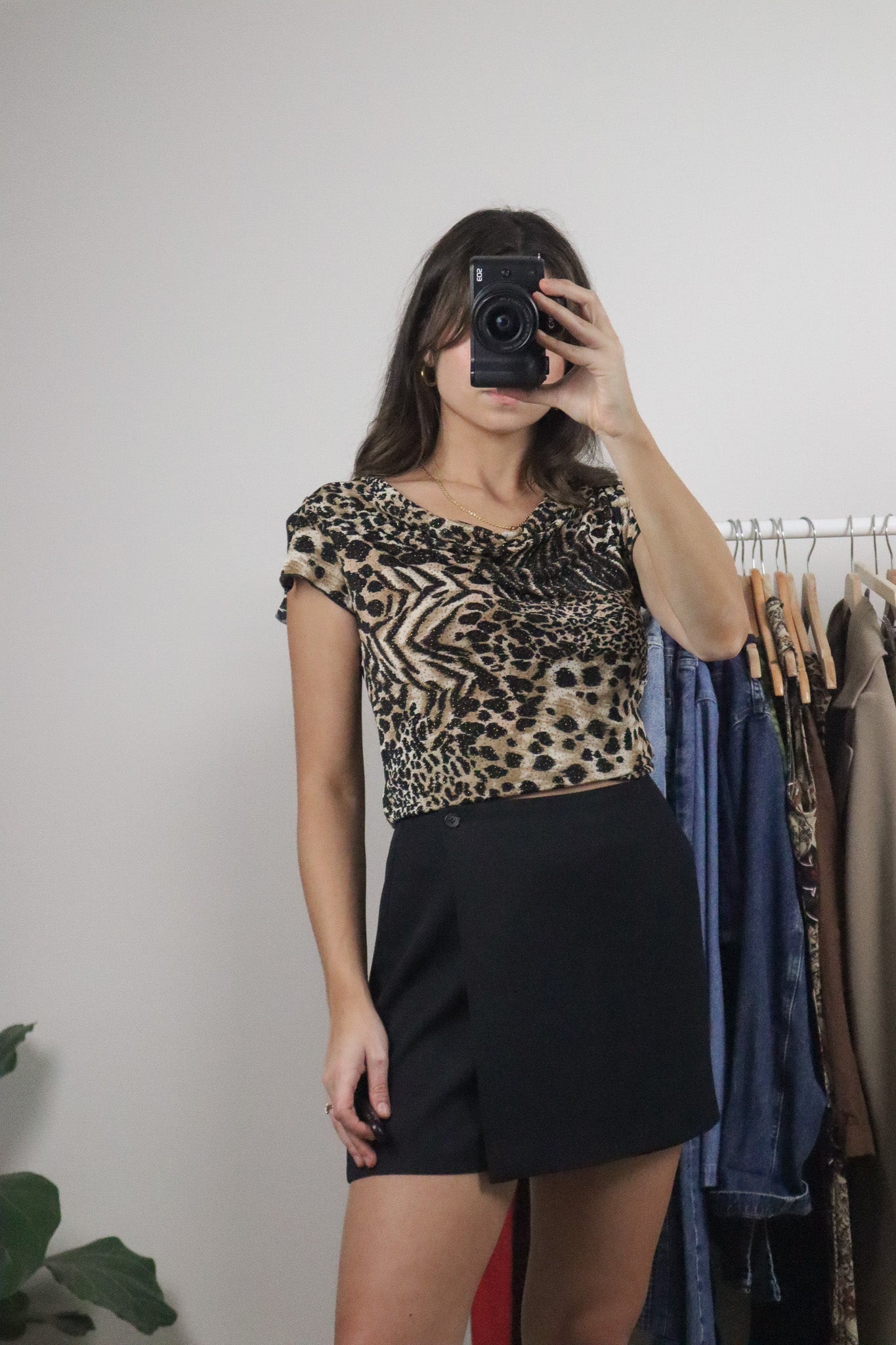 Made in USA x Vintage x Shimmer Cowl Neck Cheetah Top (S)