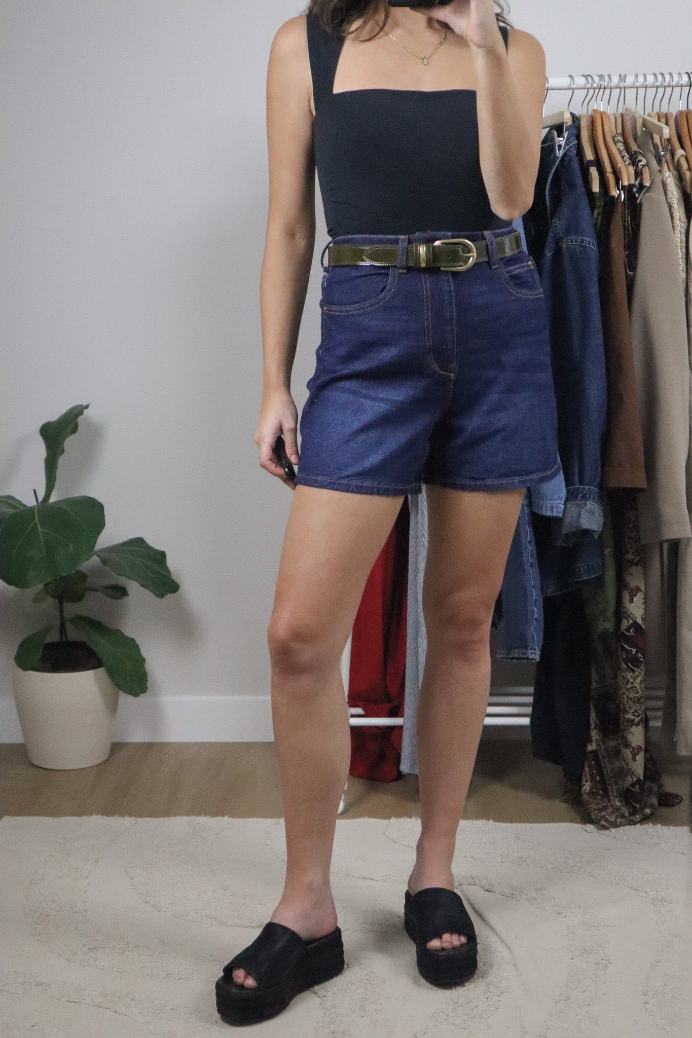 Modern x Mom Shorts (4)