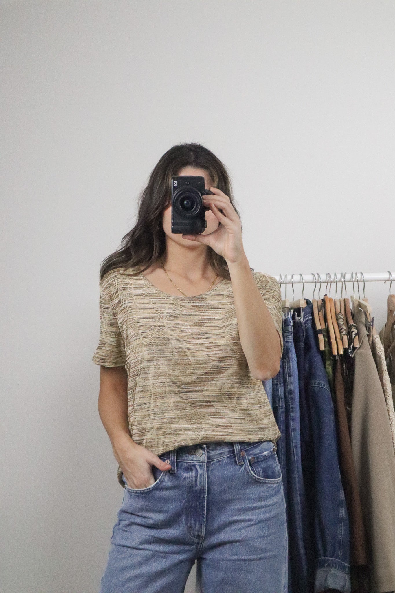 Made in Canada x Vintage x Textured T-Shirt (L)