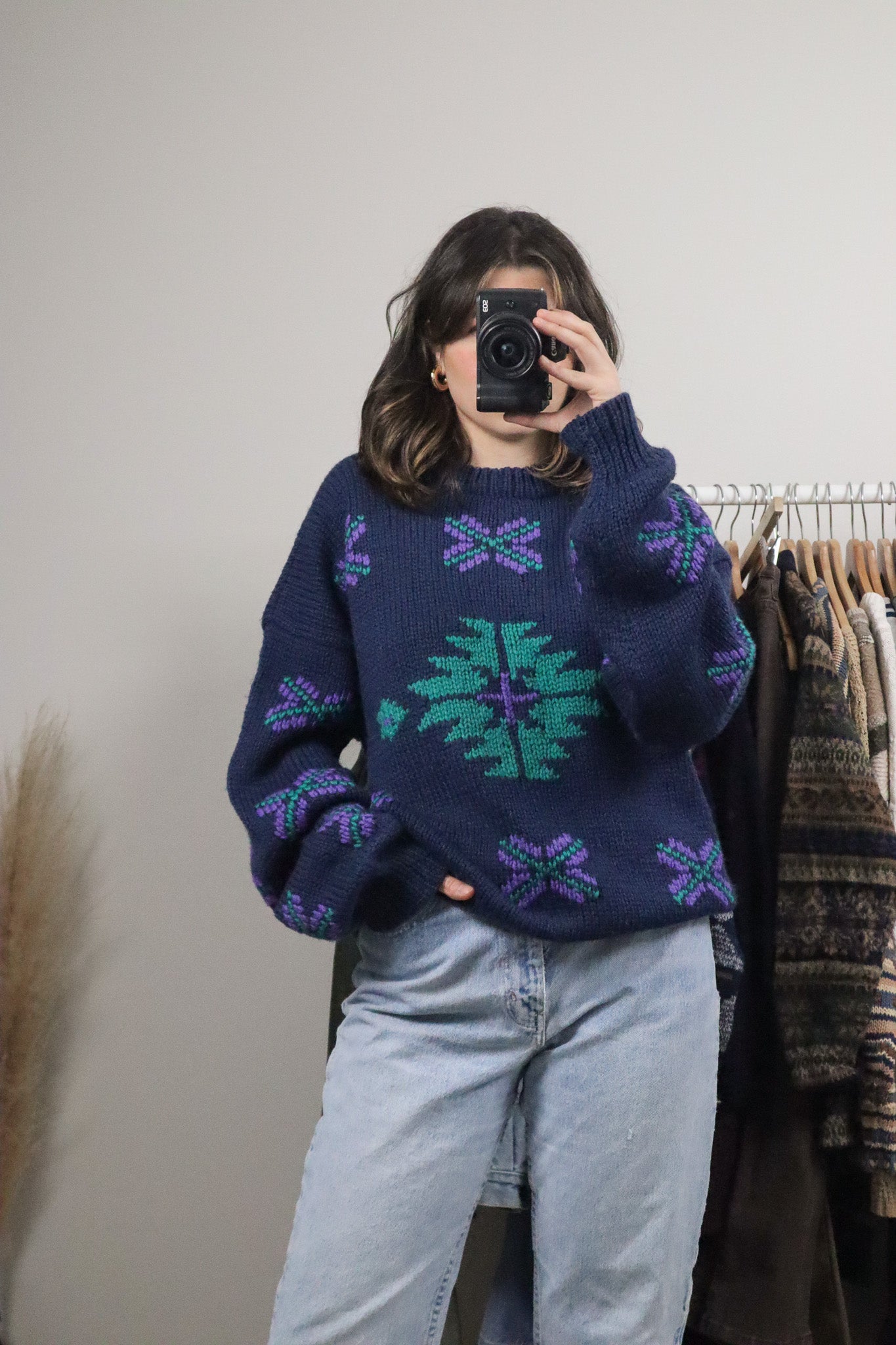 Vintage x Handknit Chunky Knit Wool Patterned Sweater (L)