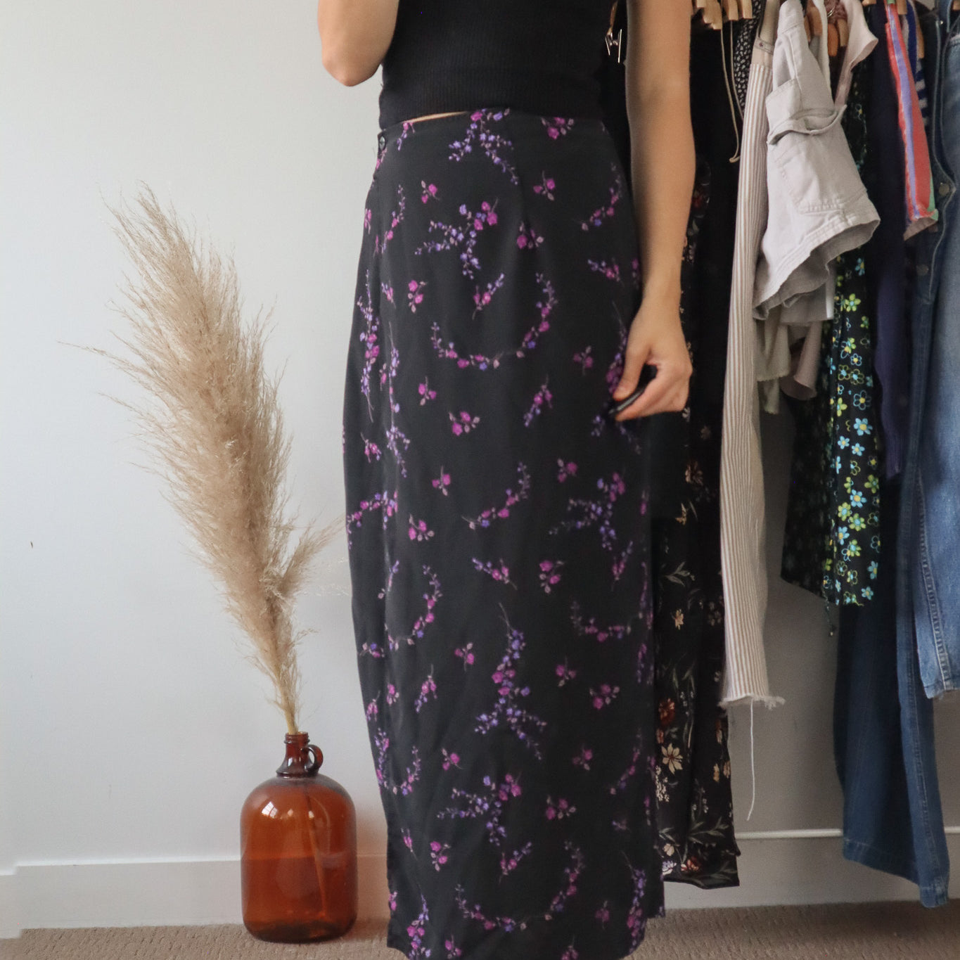 Made in Canada x Vintage x Maxi Skirt (4/6)