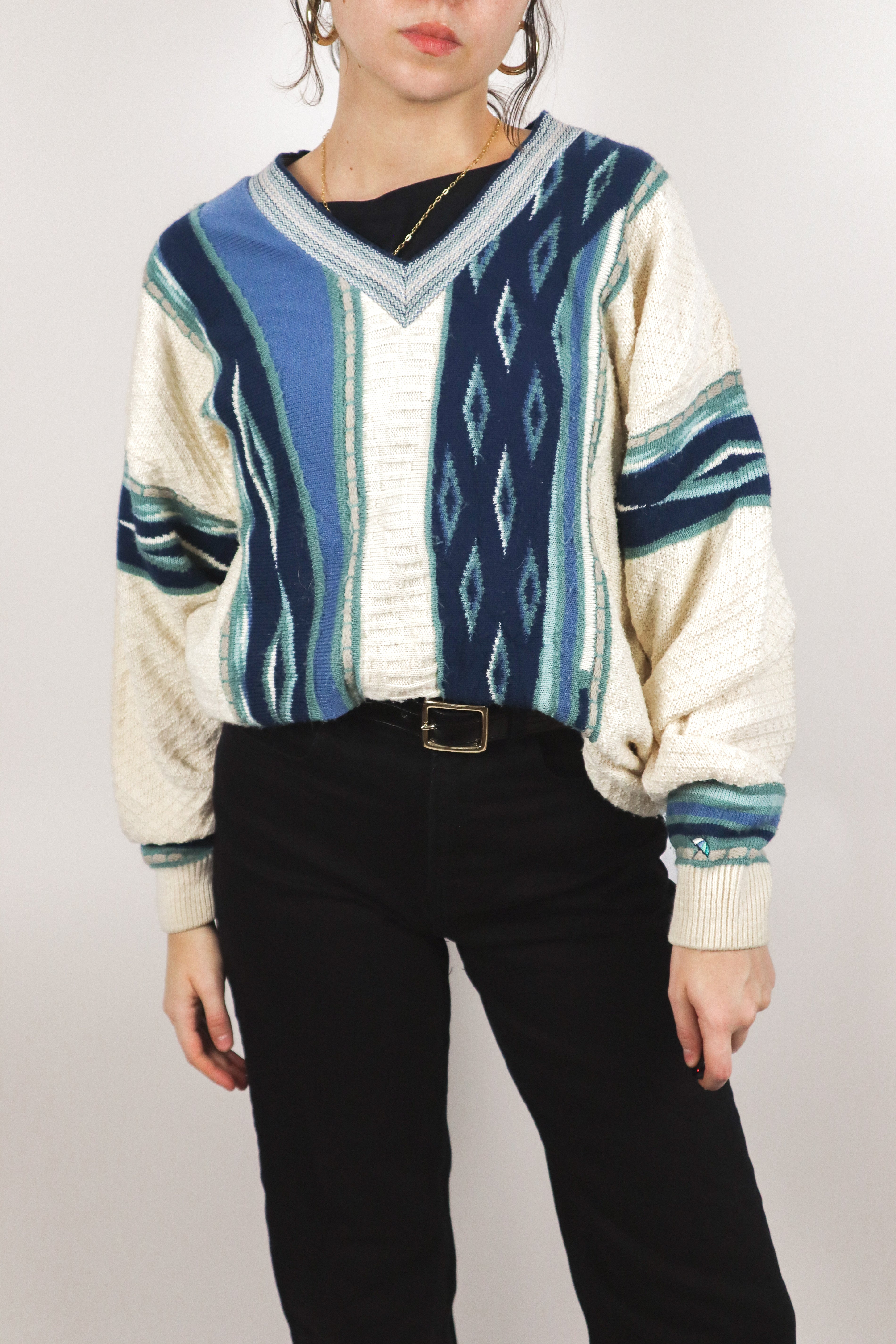 Vintage x Pattered V-Neck Sweater (M/L)
