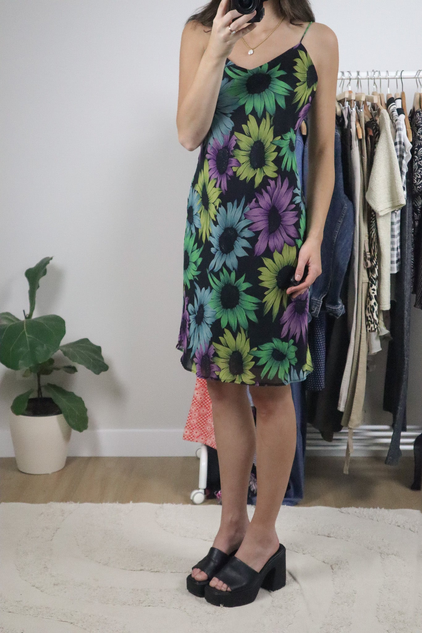 Vintage x Flower Midi Dress (6)