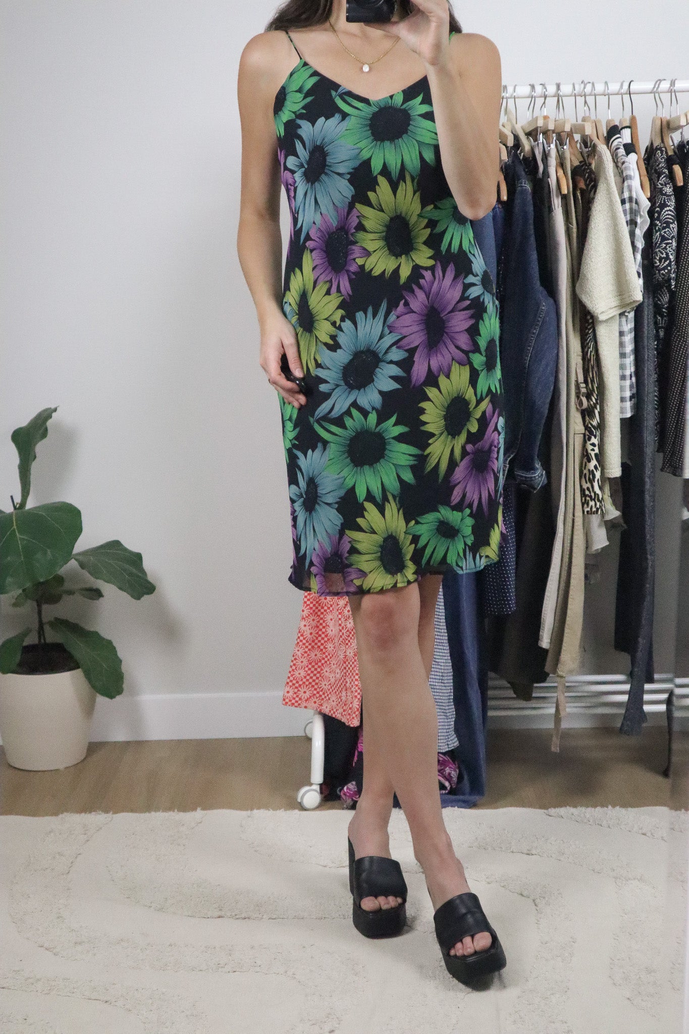 Vintage x Flower Midi Dress (6)