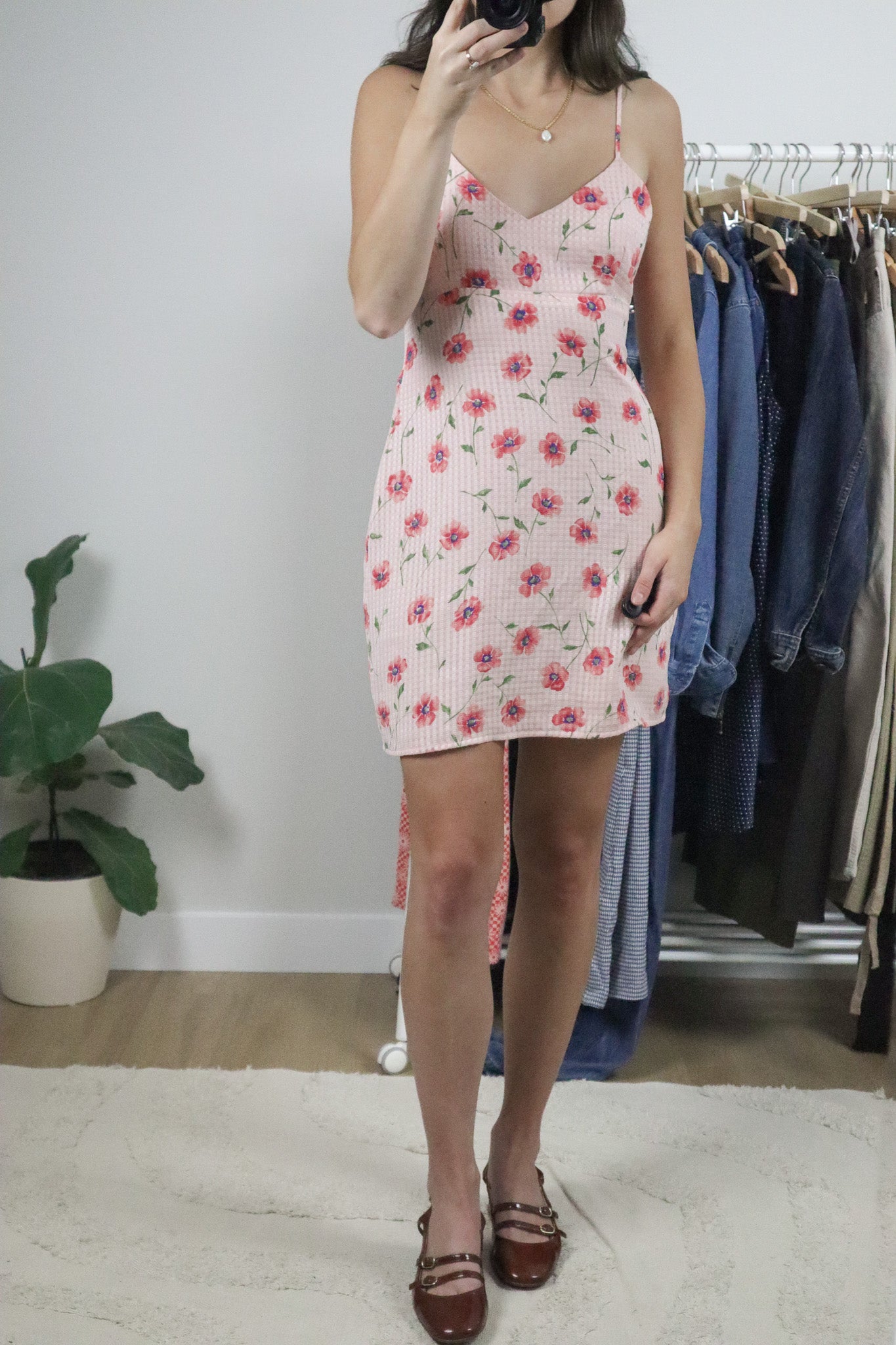 Made in Australia x Vintage x Floral Textured Mini Dress (M)