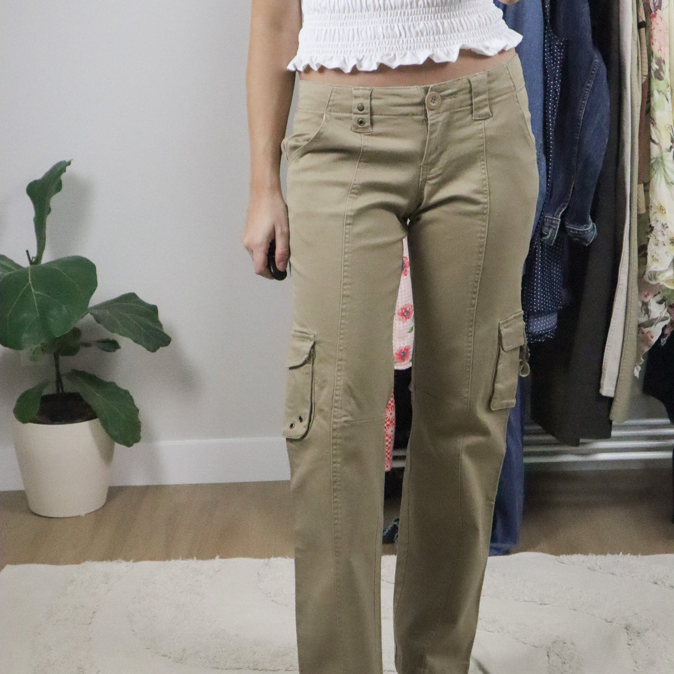 Vintage x Lowrise Cargo Pants (4)