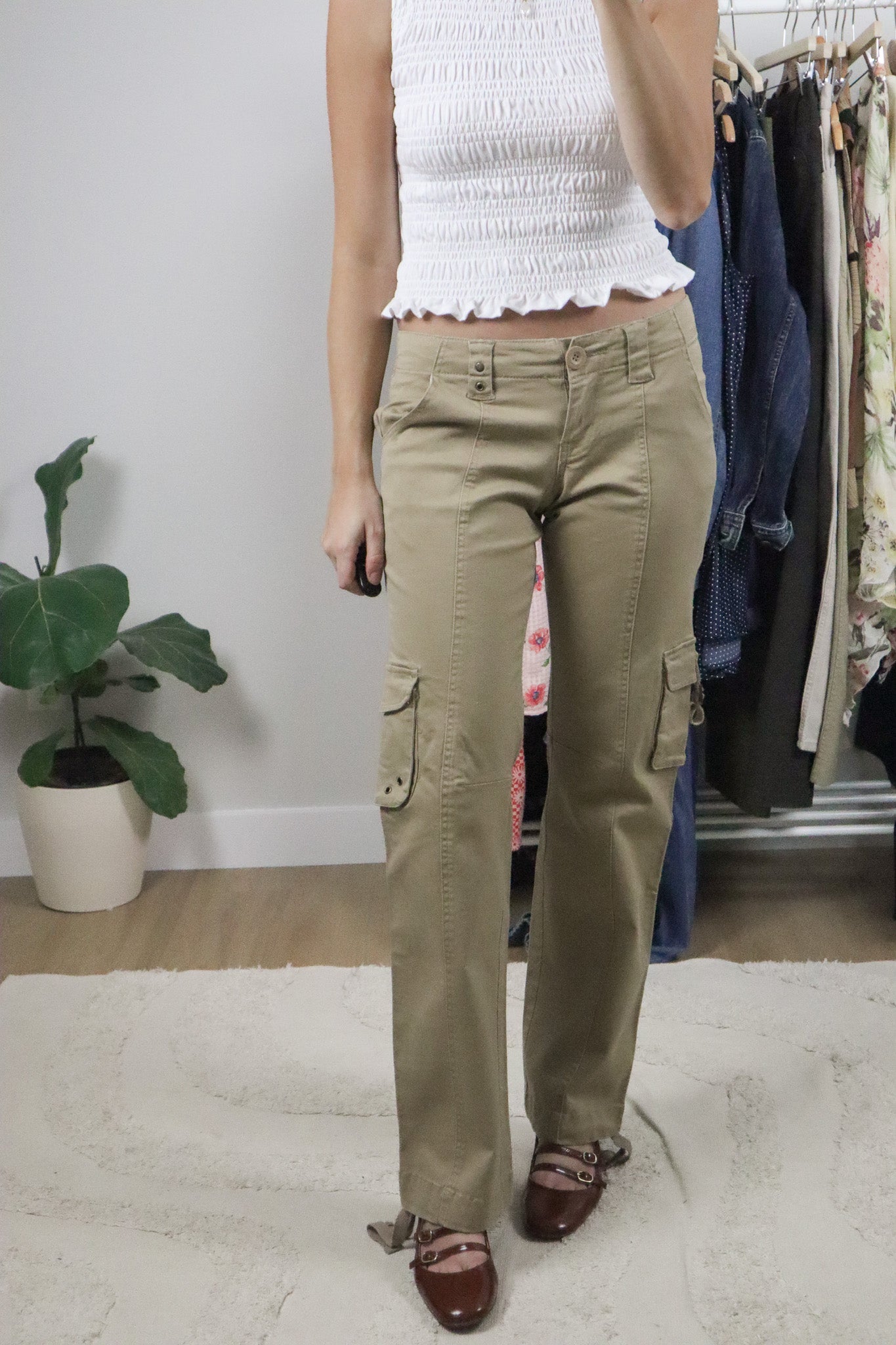 Vintage x Lowrise Cargo Pants (4)