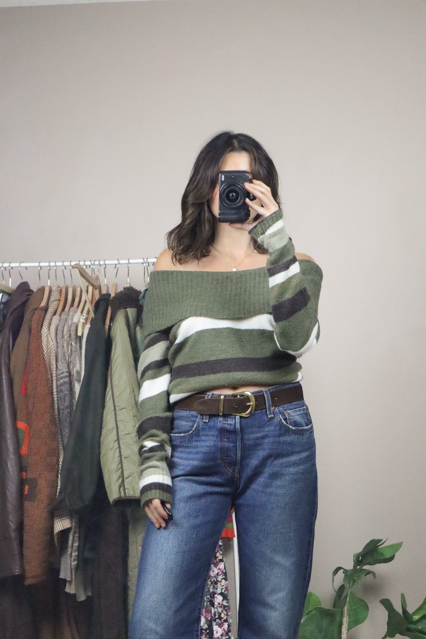 Vintage x Striped Off The Shoulder Knit (S/M)