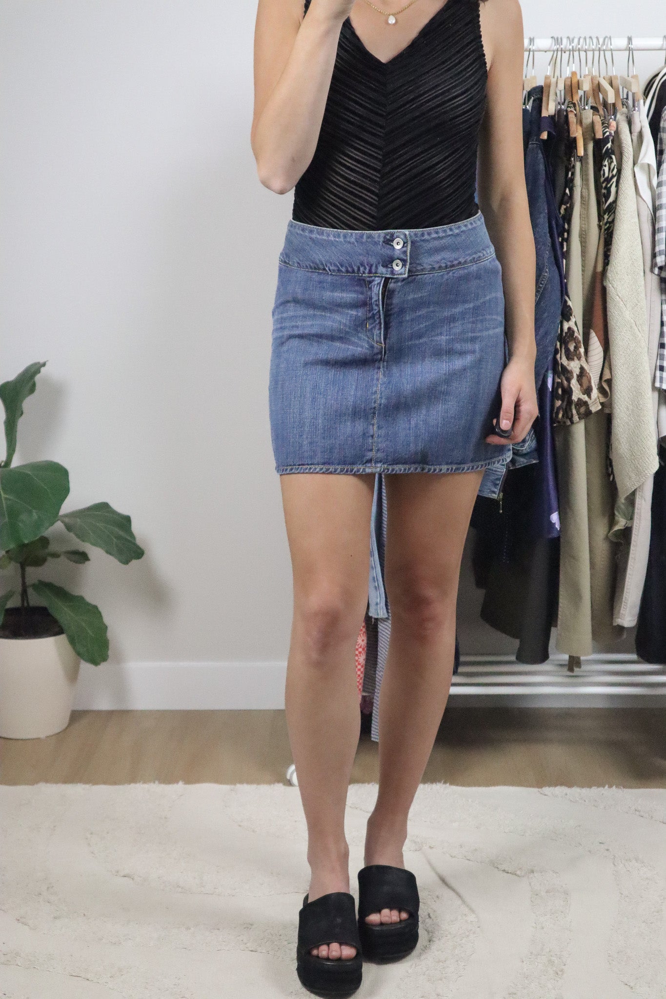 Made in the USA x Vintage x Denim Mini Skirt (S)