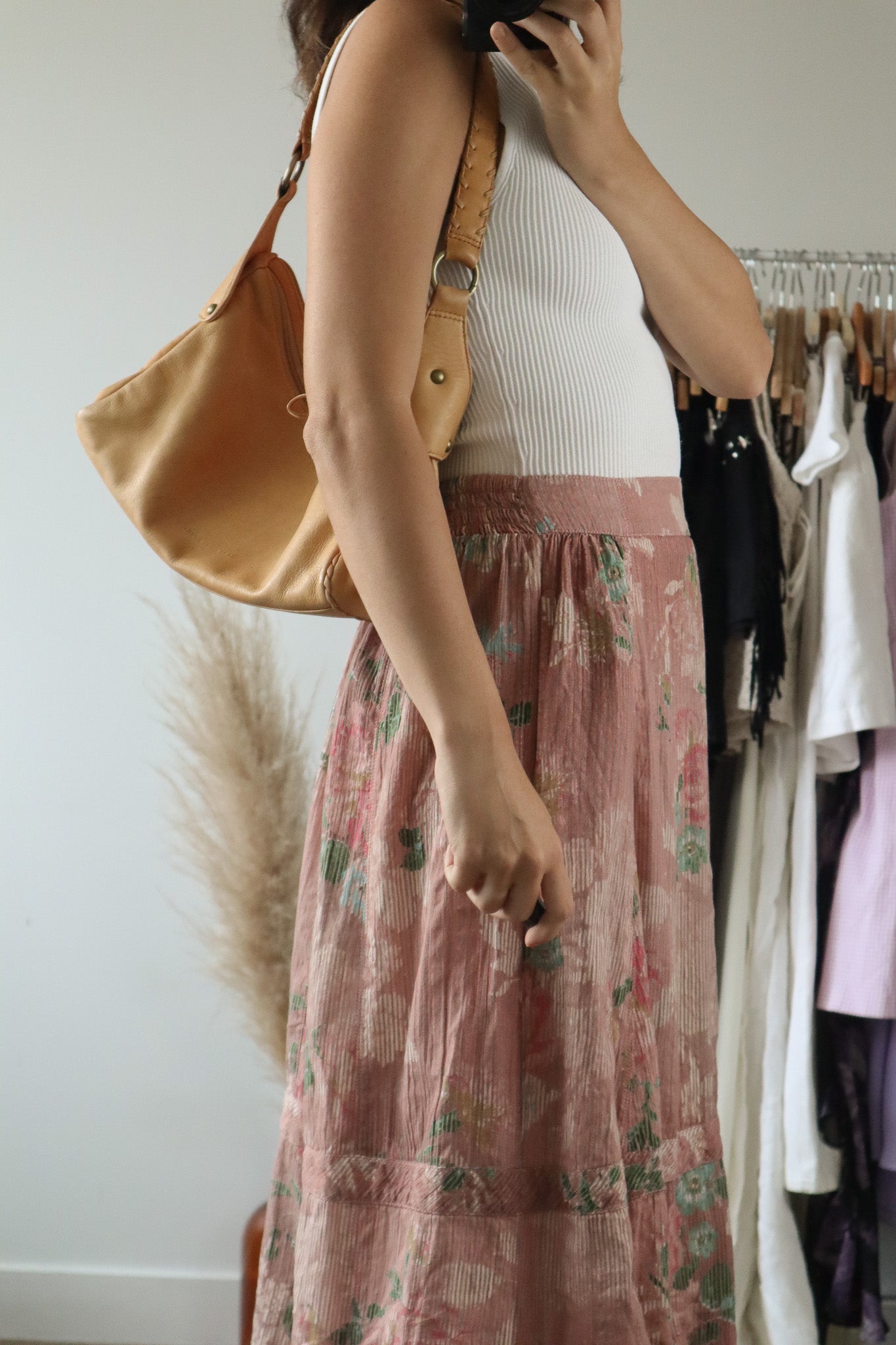 Vintage x Tan Leather Purse