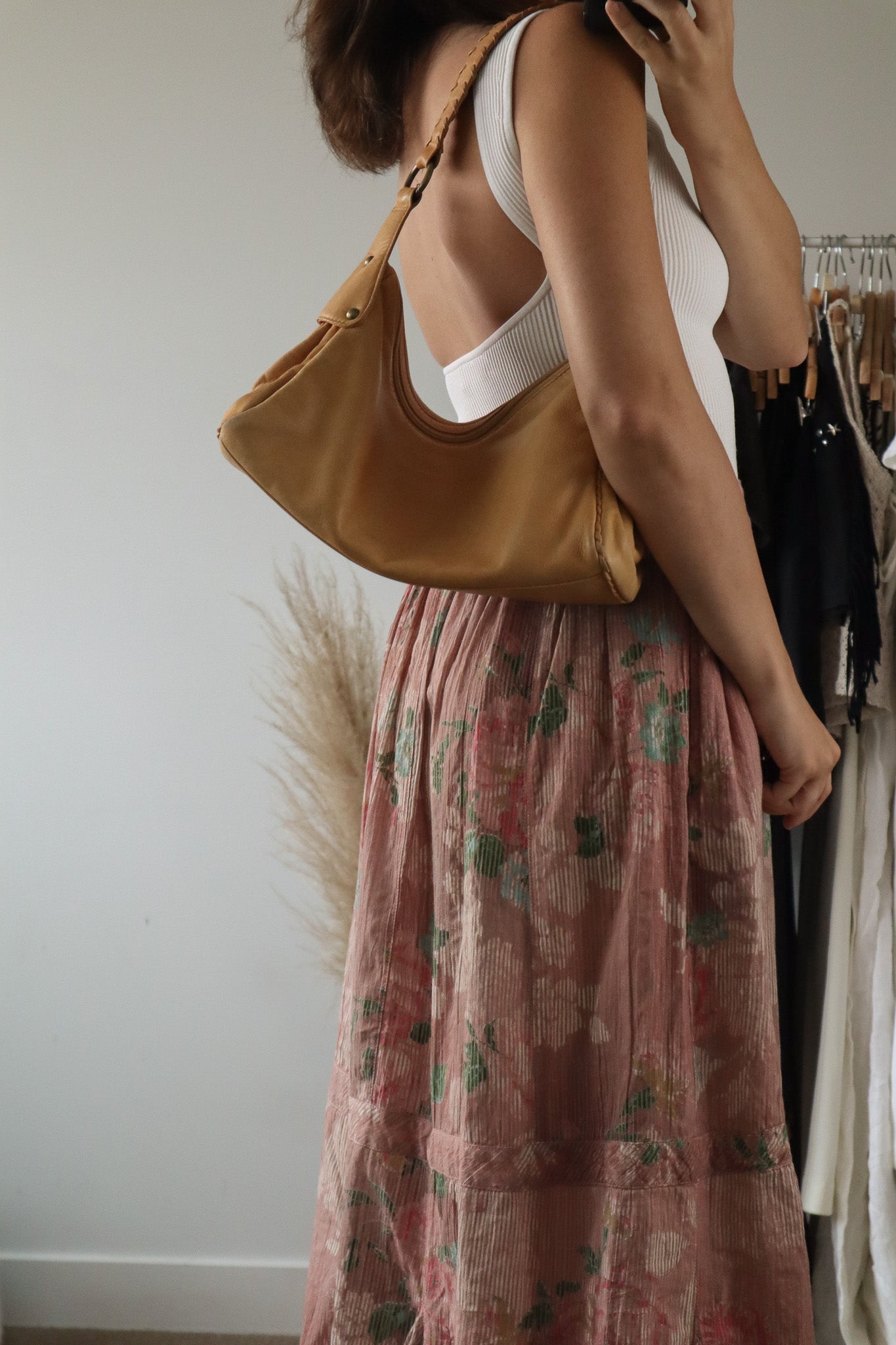 Vintage x Tan Leather Purse