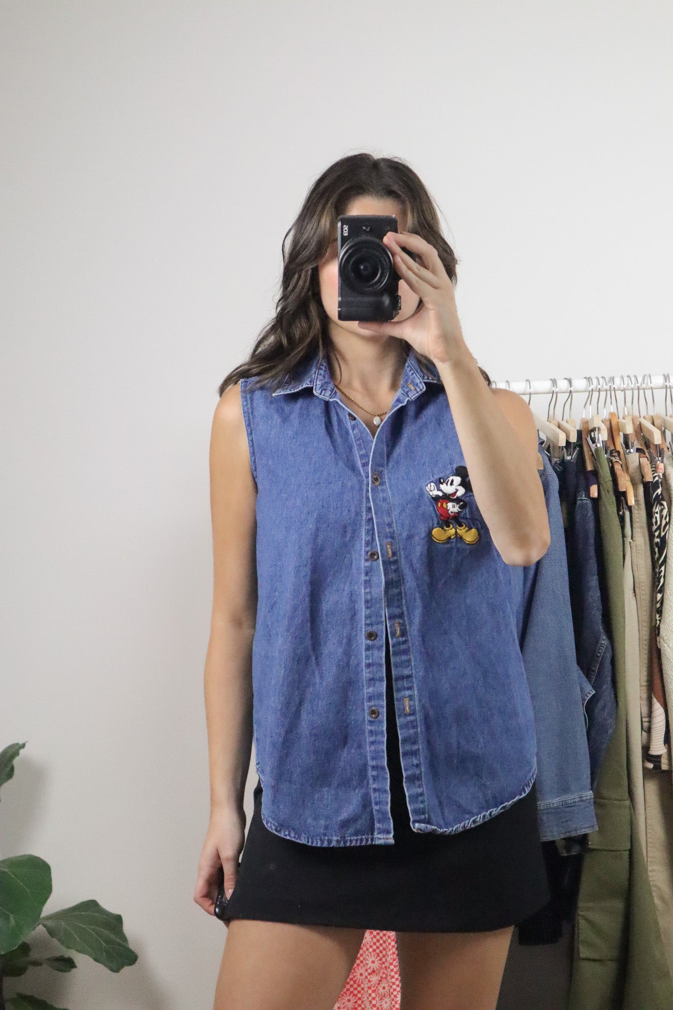 Made in Canada x Vintage x Disney Mickey Denim Tank Top (S)