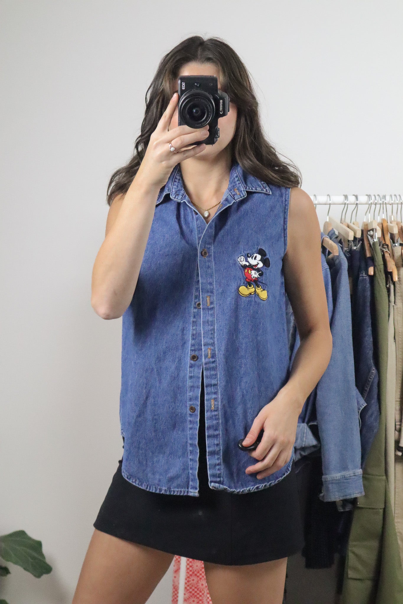 Made in Canada x Vintage x Disney Mickey Denim Tank Top (S)