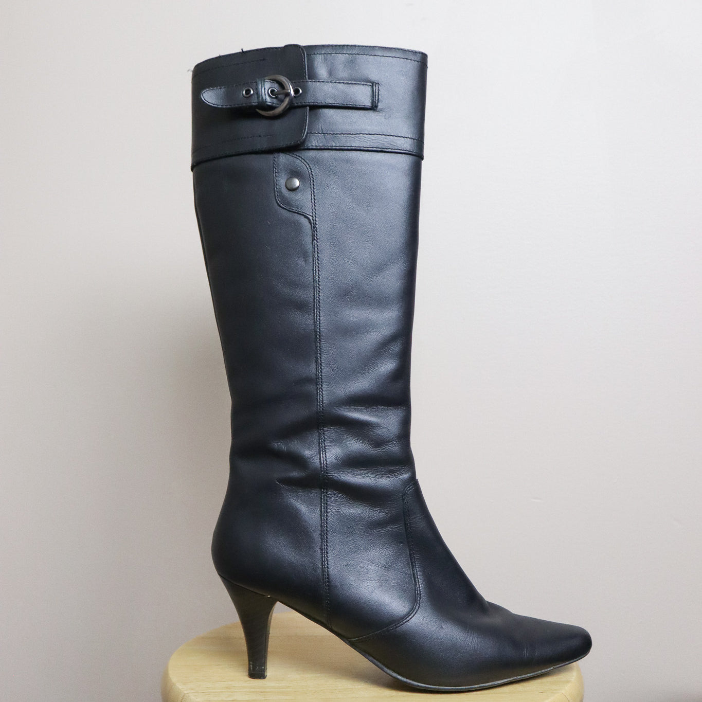 Vintage x Leather Boots (7.5/8)