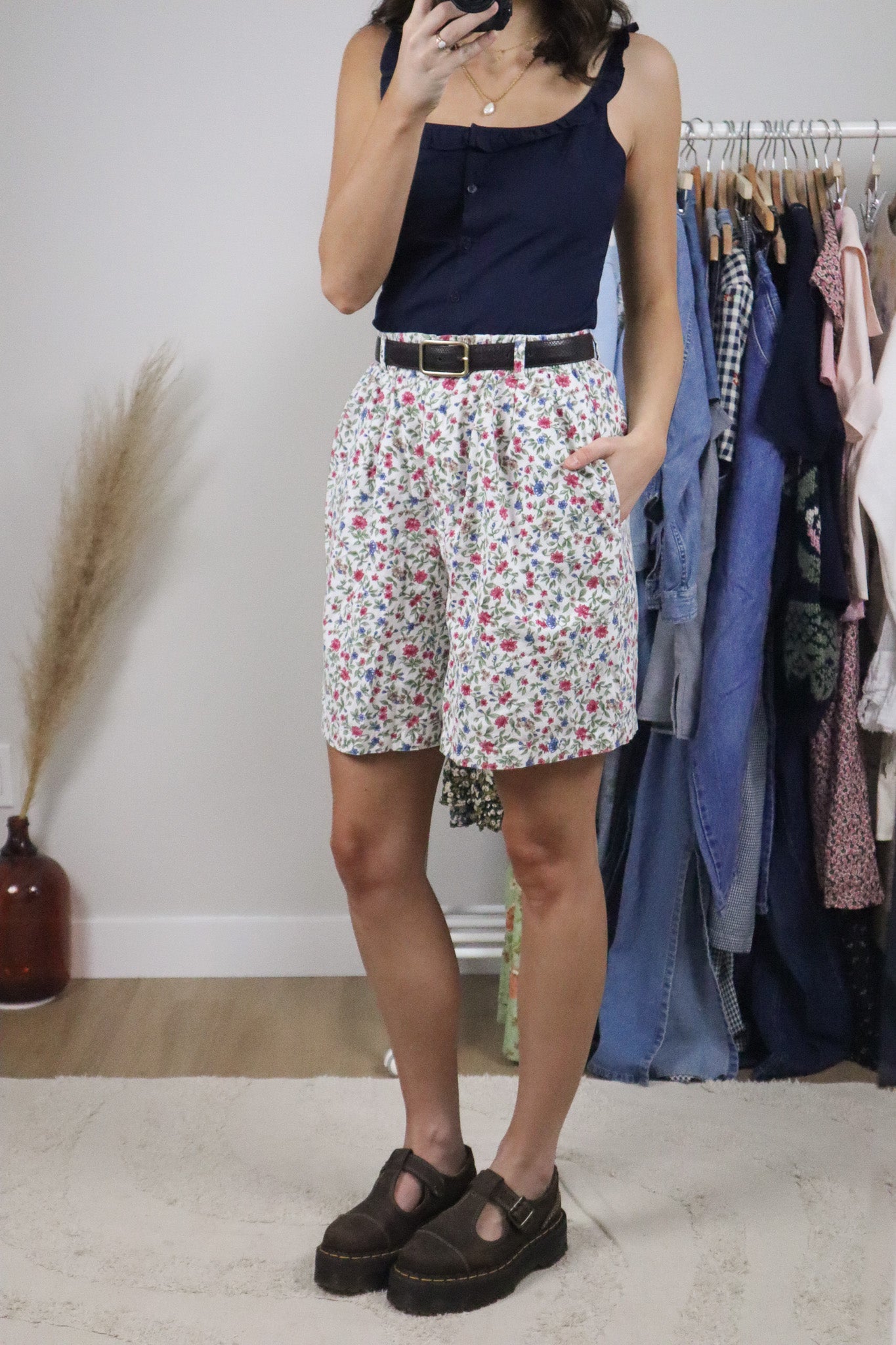 Vintage x Cotton Floral Shorts (S)